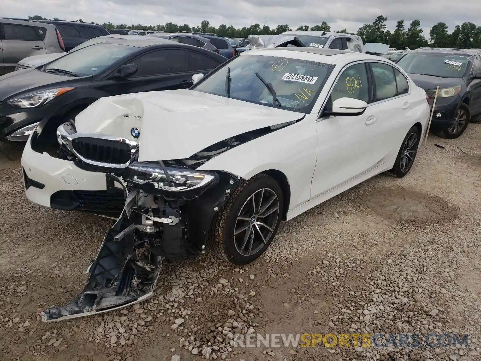 2 Photograph of a damaged car 3MW5R1J07M8B82482 BMW 3 SERIES 2021