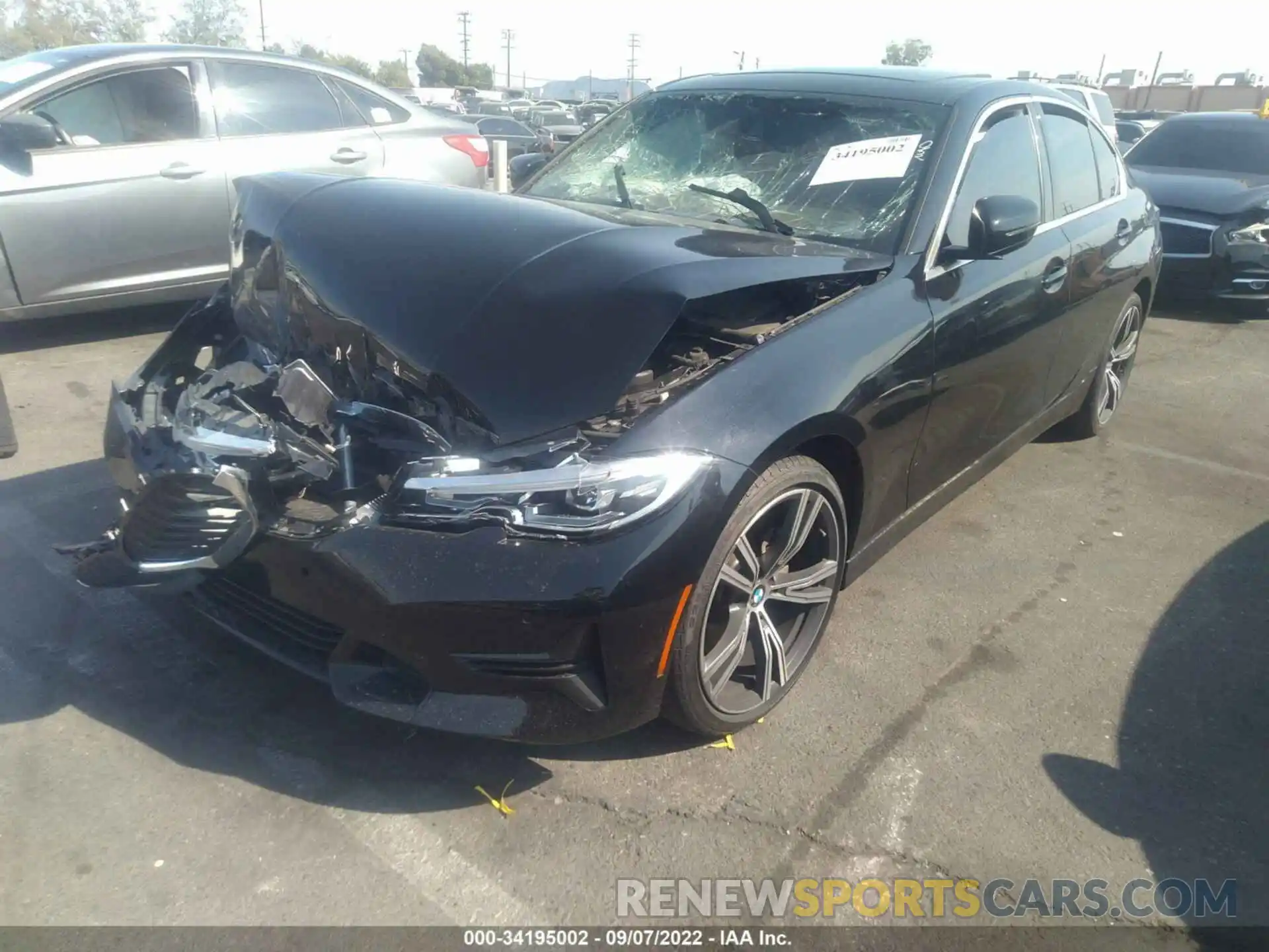 2 Photograph of a damaged car 3MW5R1J07M8C16470 BMW 3 SERIES 2021