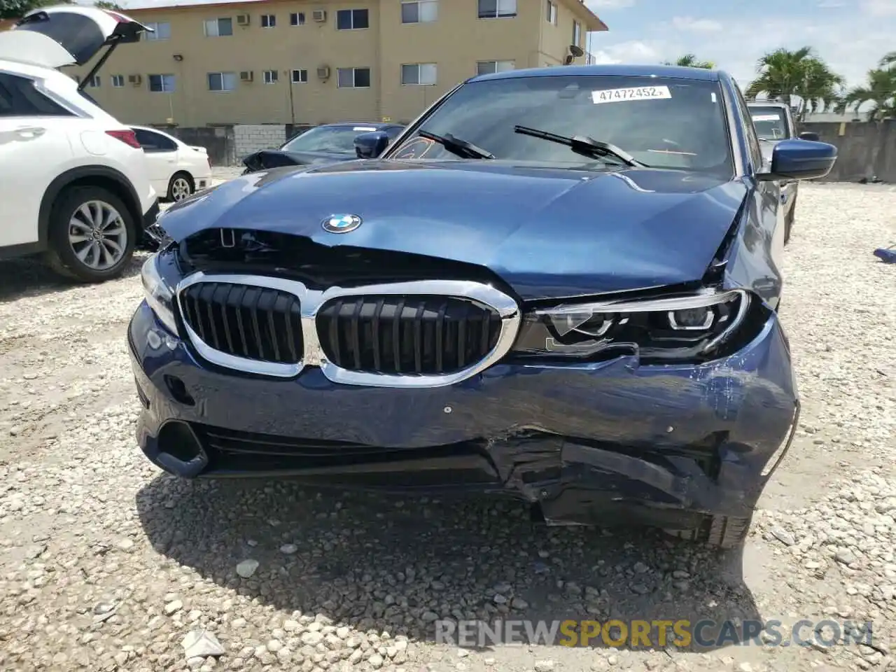 9 Photograph of a damaged car 3MW5R1J07M8C18512 BMW 3 SERIES 2021