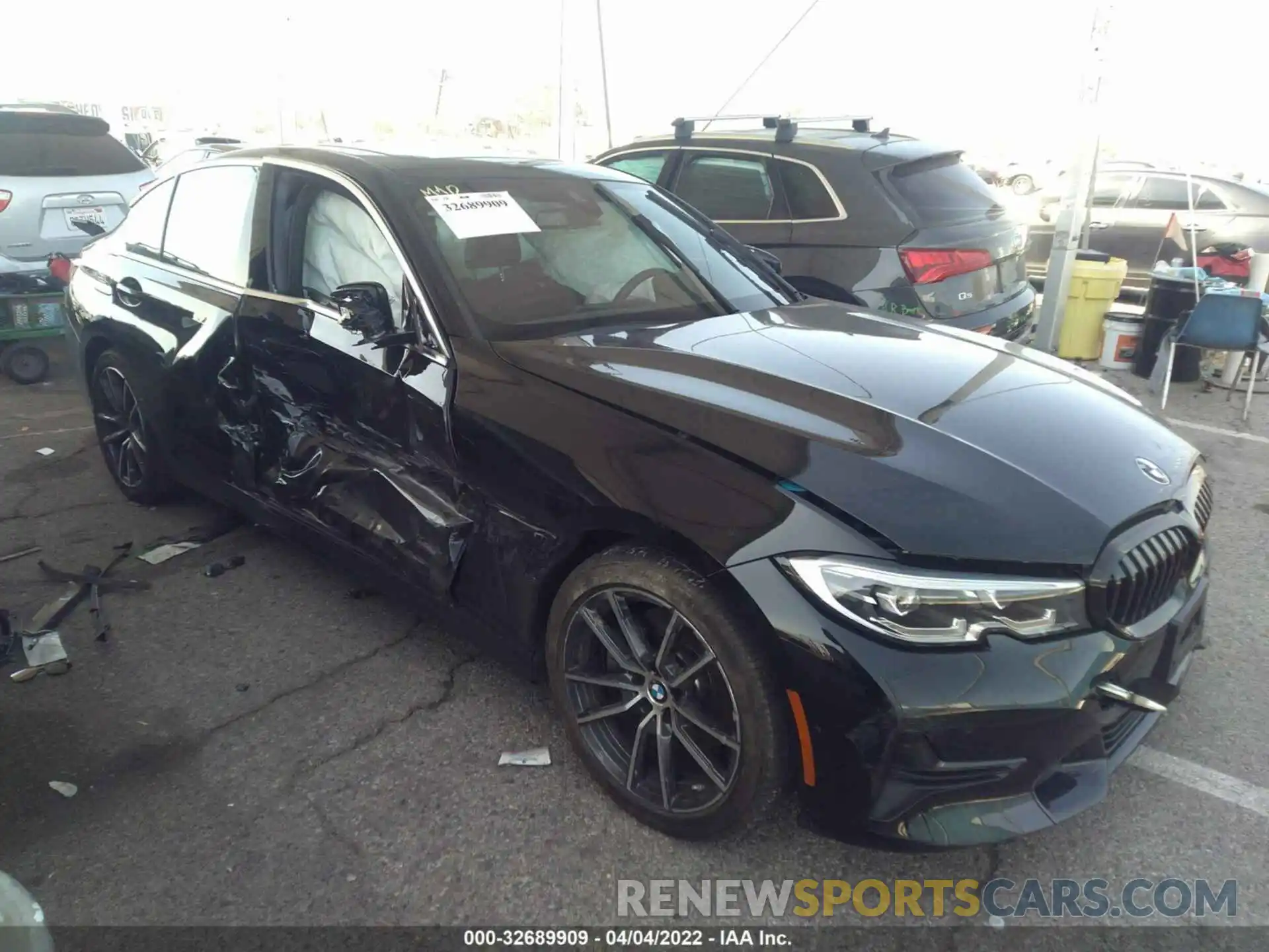 1 Photograph of a damaged car 3MW5R1J07M8C18719 BMW 3 SERIES 2021