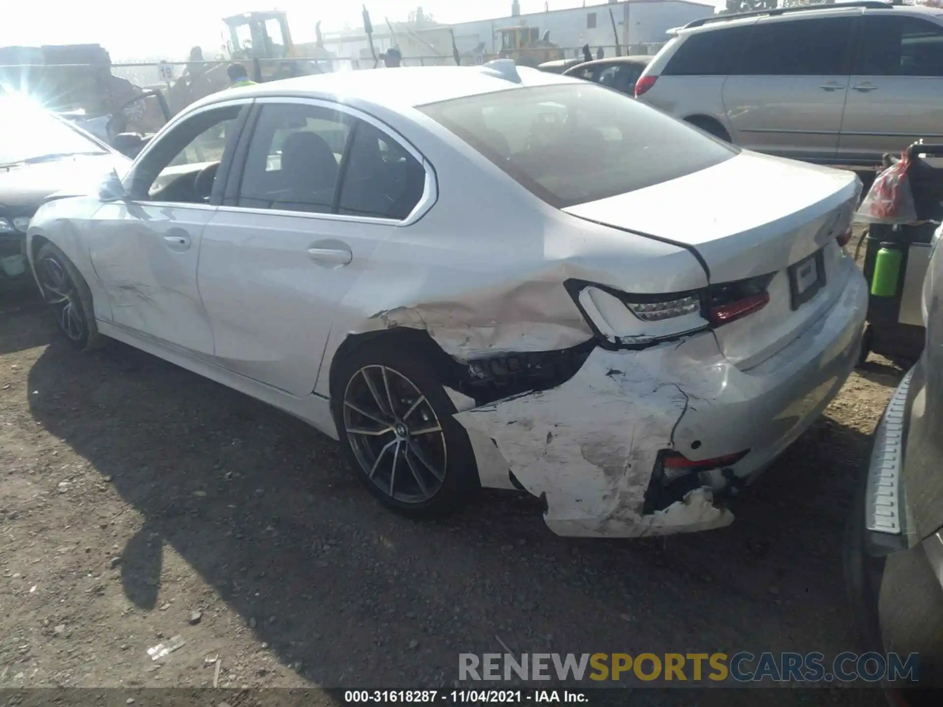 3 Photograph of a damaged car 3MW5R1J08M8B92129 BMW 3 SERIES 2021