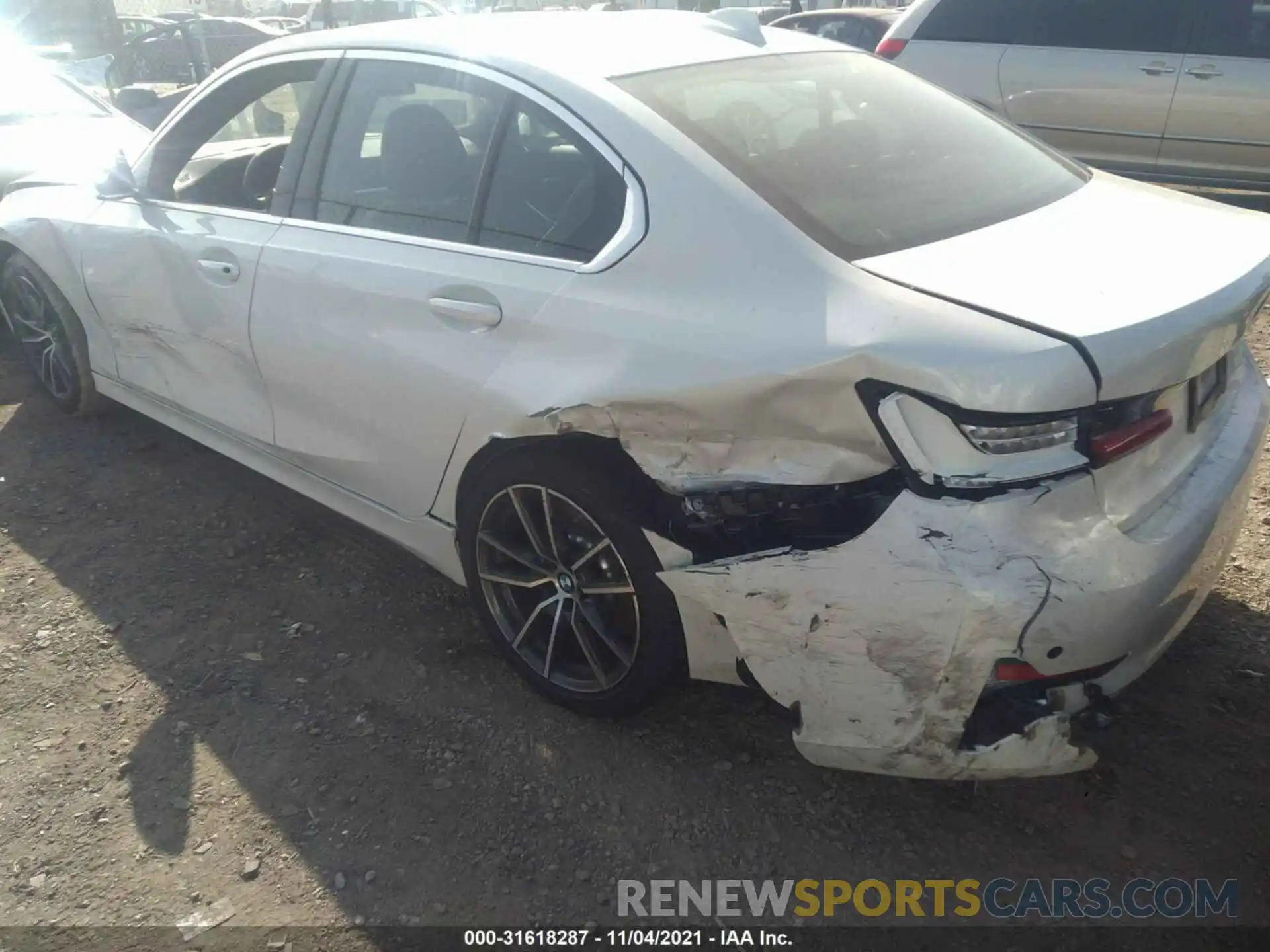 6 Photograph of a damaged car 3MW5R1J08M8B92129 BMW 3 SERIES 2021