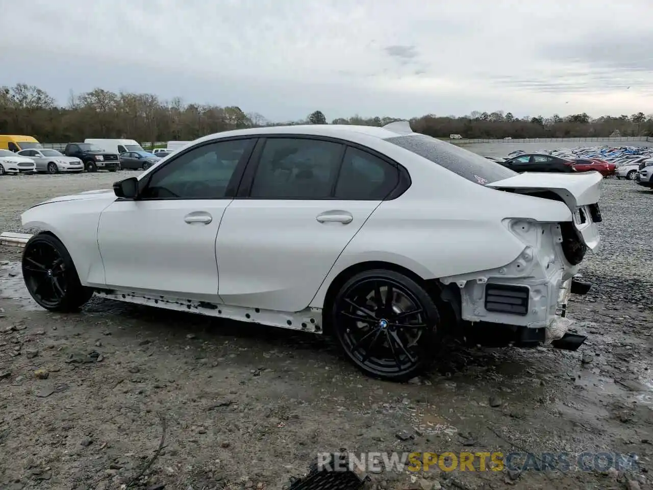 2 Photograph of a damaged car 3MW5R1J08M8B99873 BMW 3 SERIES 2021