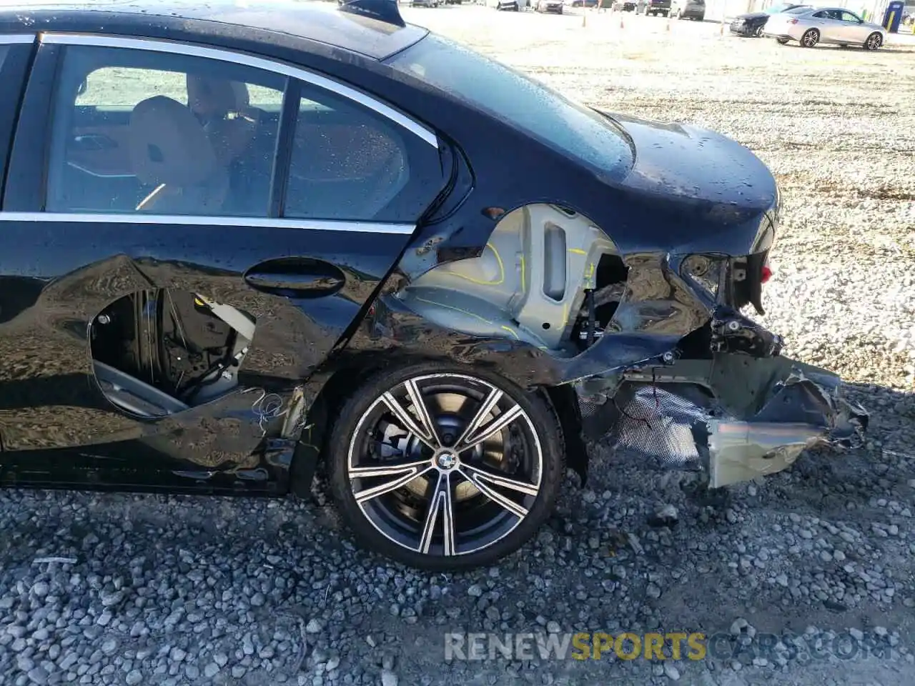 9 Photograph of a damaged car 3MW5R1J08M8C09446 BMW 3 SERIES 2021