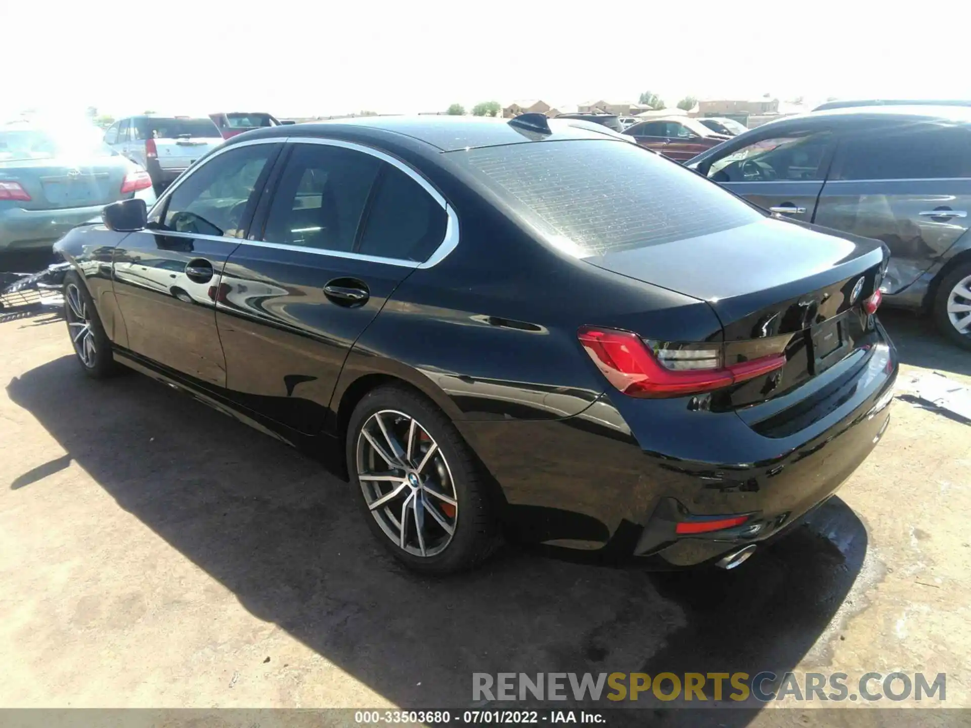 3 Photograph of a damaged car 3MW5R1J09M8B58524 BMW 3 SERIES 2021