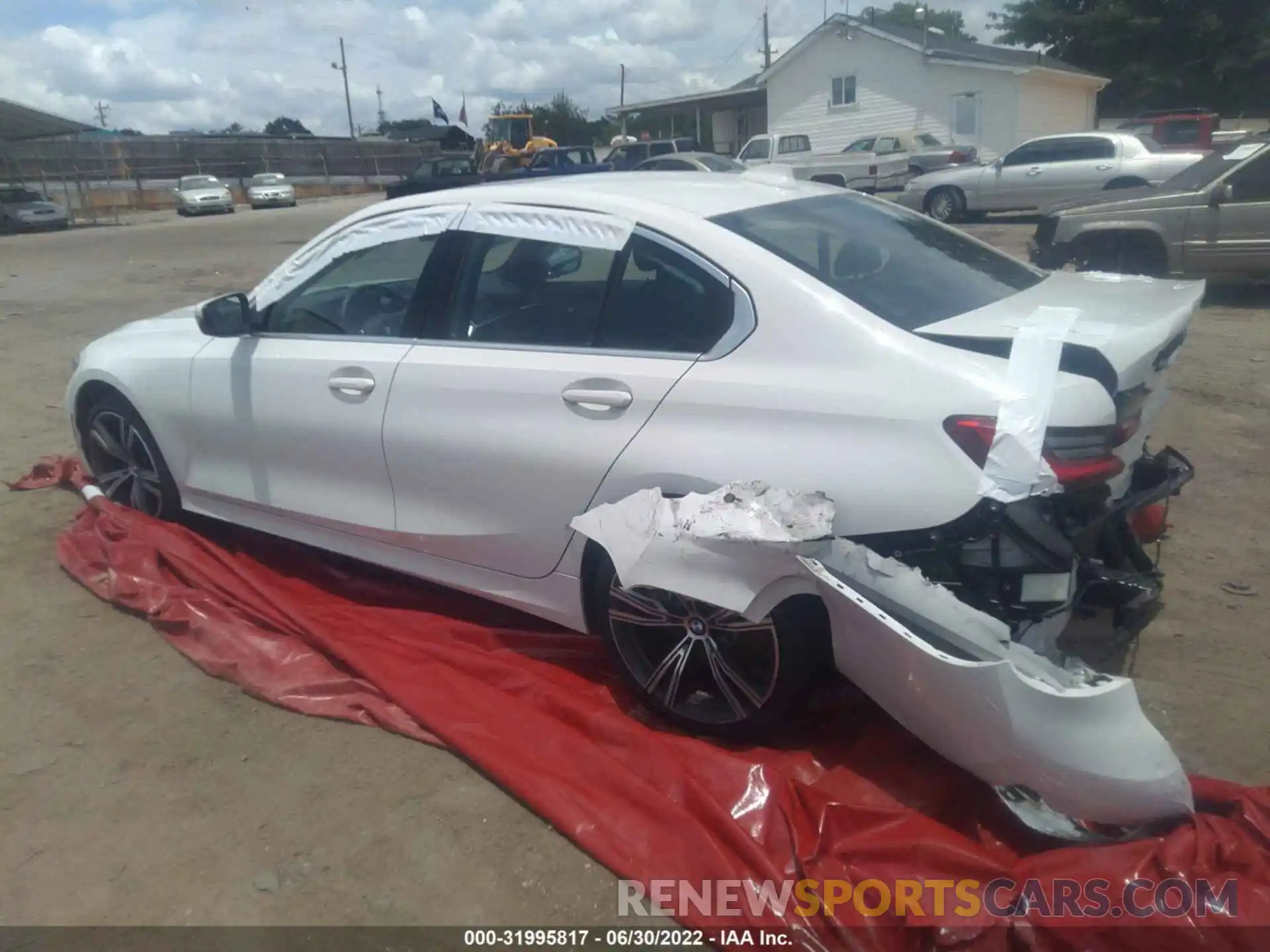 3 Photograph of a damaged car 3MW5R1J09M8B63724 BMW 3 SERIES 2021