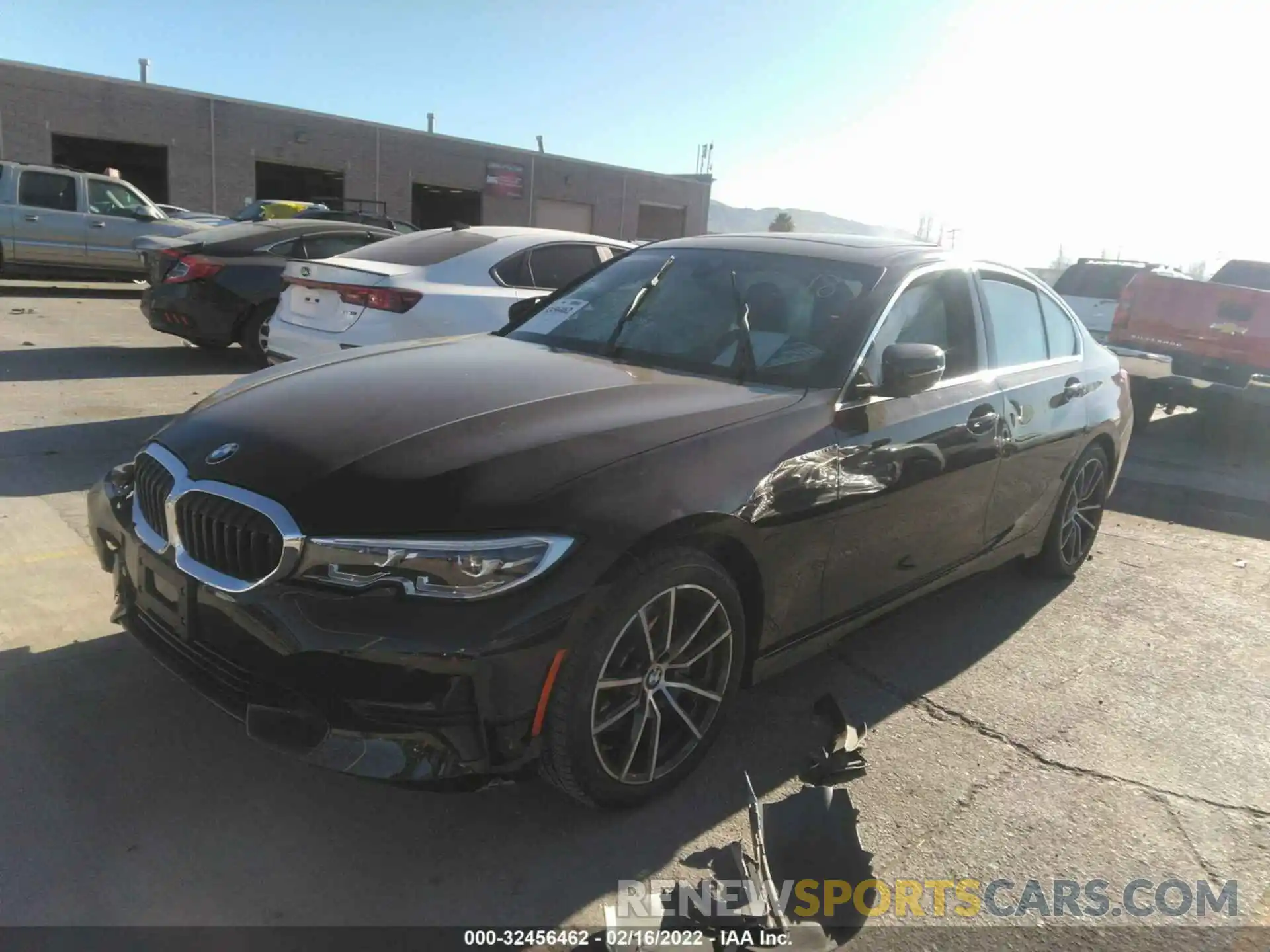 2 Photograph of a damaged car 3MW5R1J09M8B83651 BMW 3 SERIES 2021