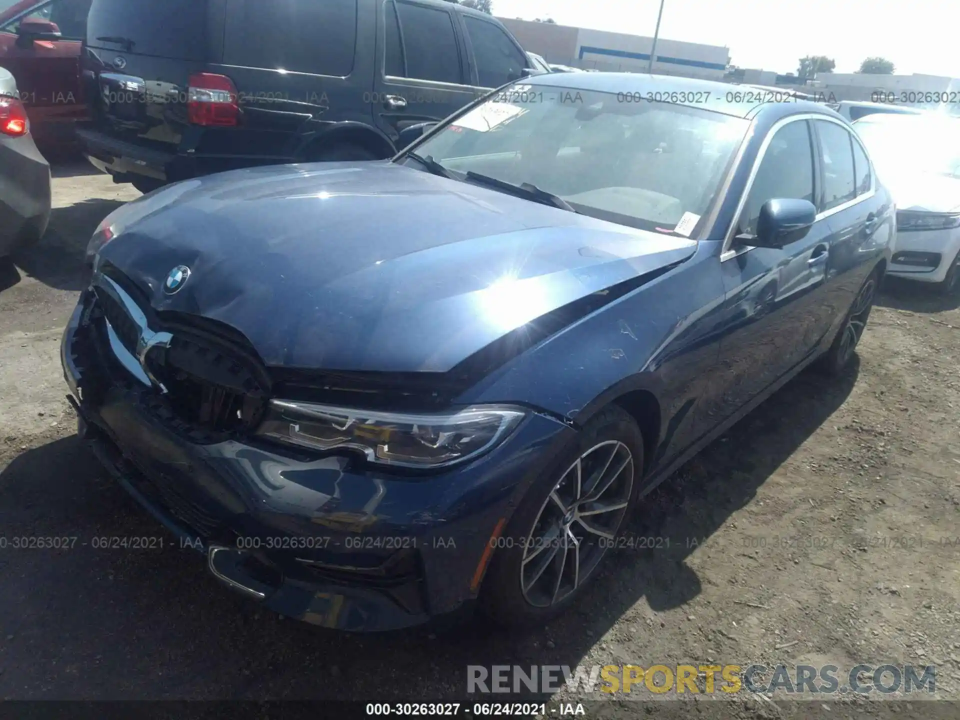 2 Фотография поврежденного автомобиля 3MW5R1J09M8B91944 BMW 3 SERIES 2021