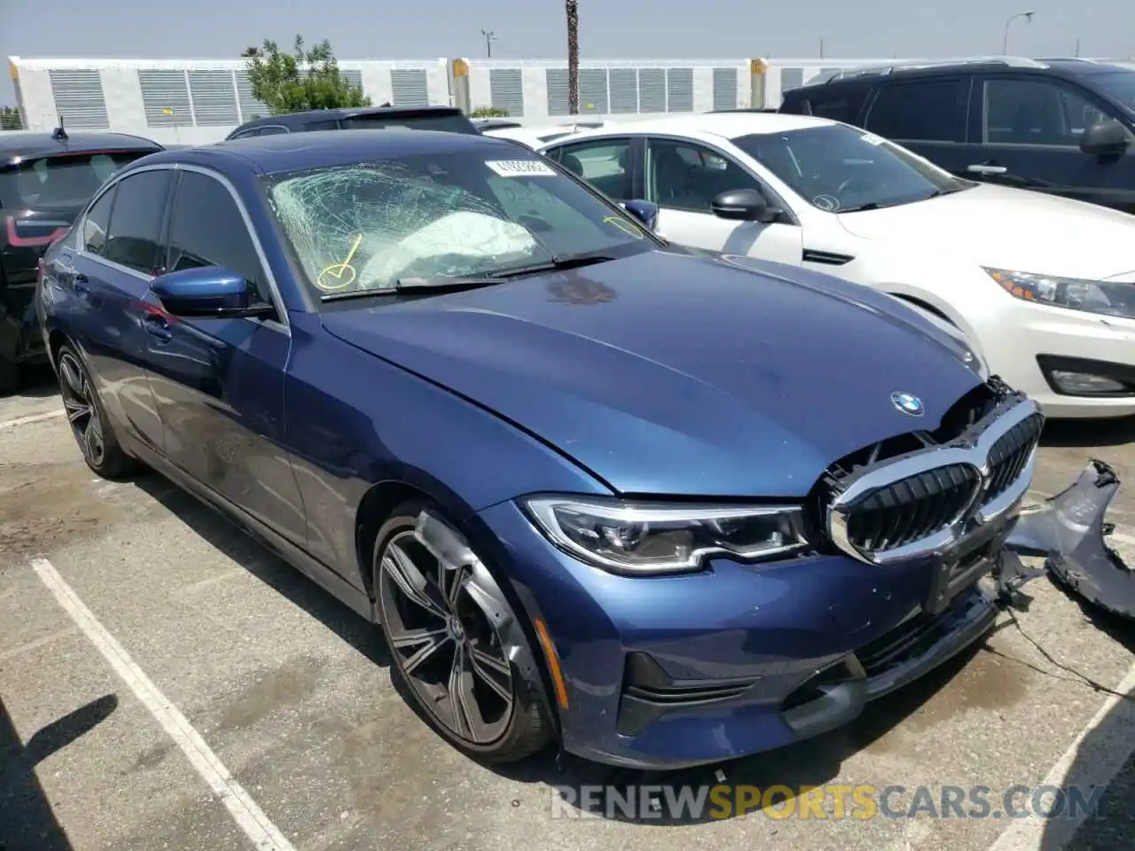 1 Photograph of a damaged car 3MW5R1J0XM8B56054 BMW 3 SERIES 2021