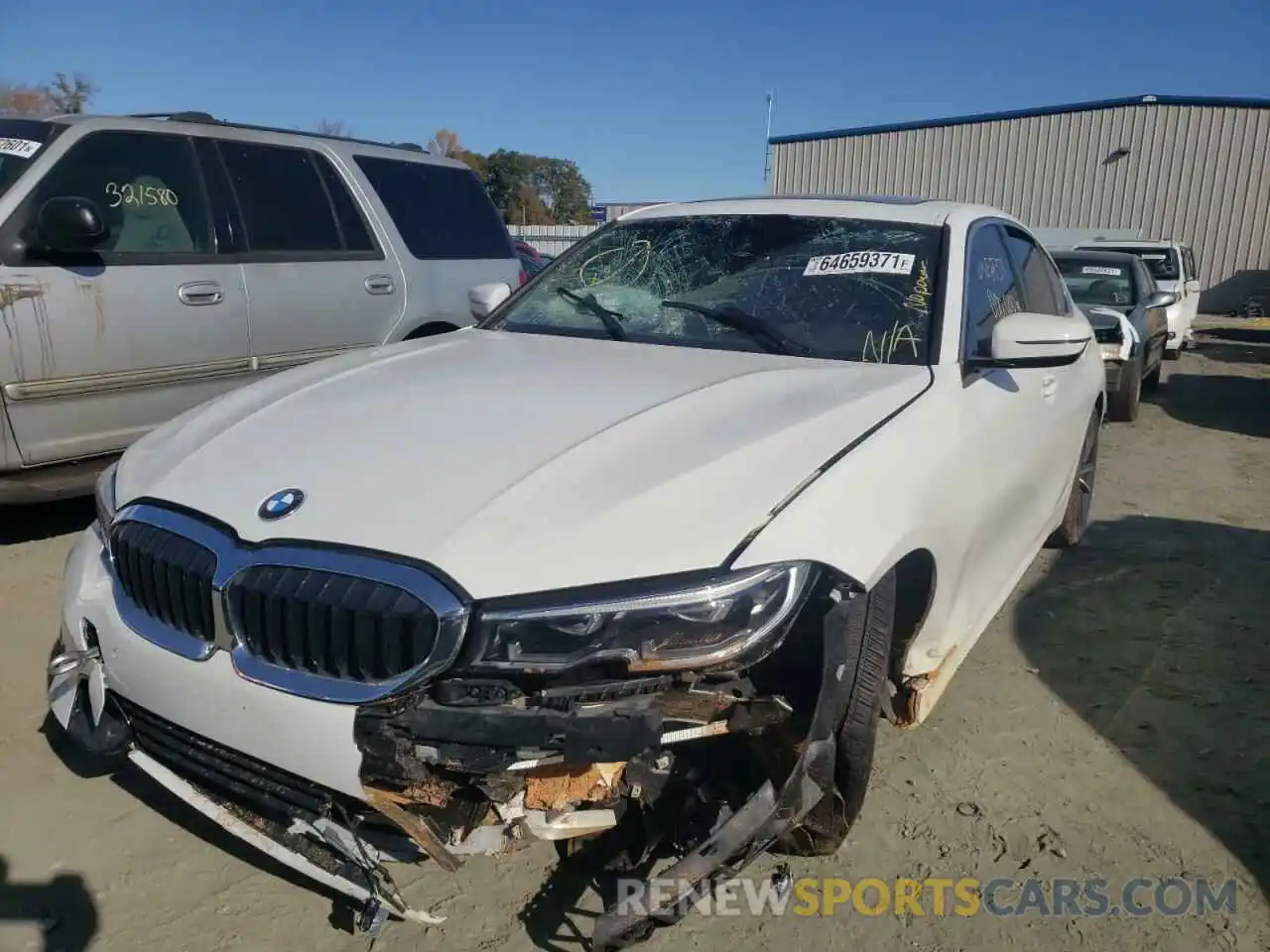 2 Photograph of a damaged car 3MW5R1J0XM8B81505 BMW 3 SERIES 2021