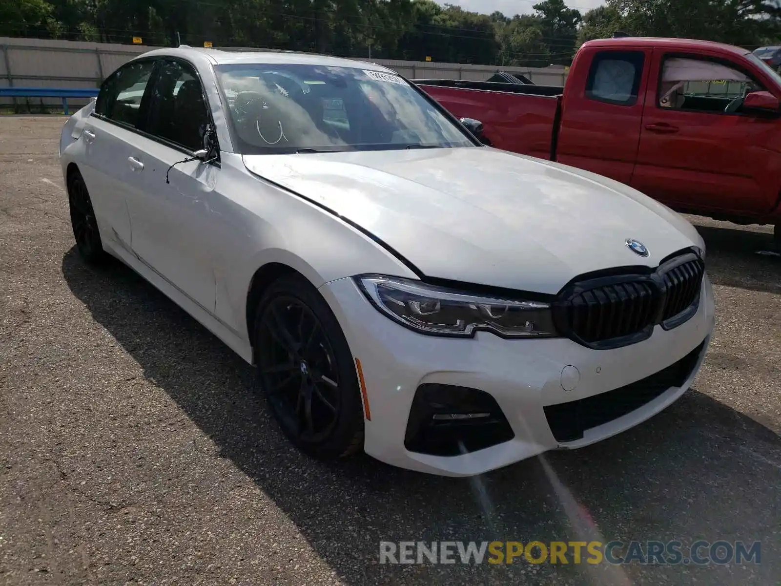 1 Photograph of a damaged car 3MW5R1J0XM8B88308 BMW 3 SERIES 2021