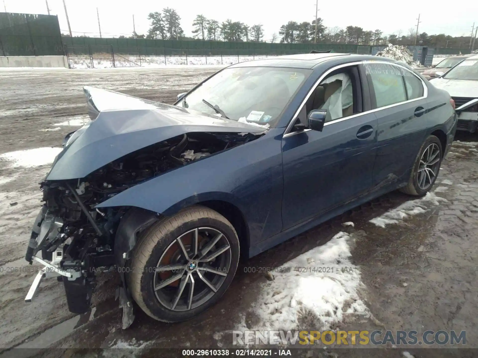 2 Photograph of a damaged car 3MW5R7J00M8B58575 BMW 3 SERIES 2021