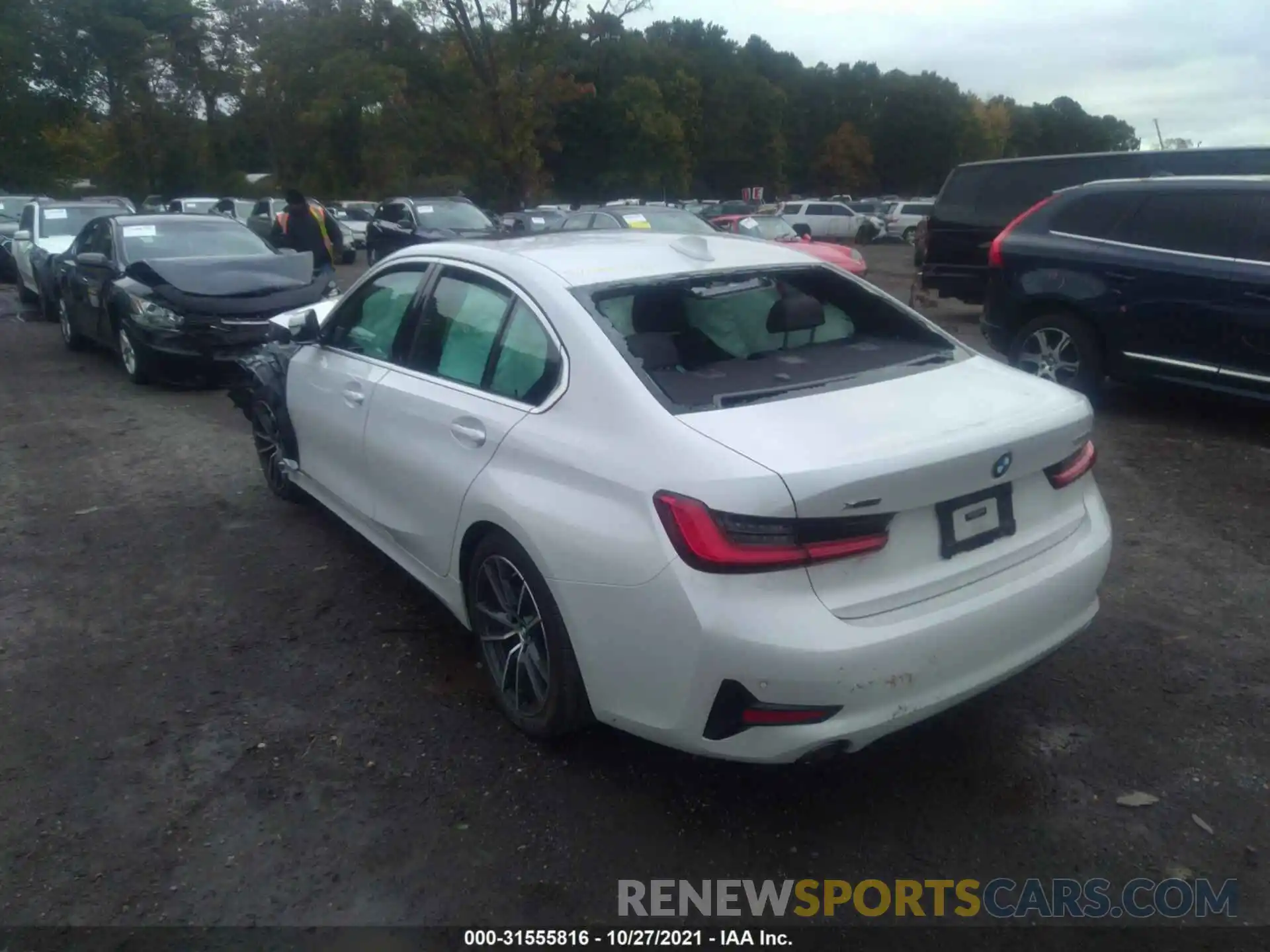 3 Photograph of a damaged car 3MW5R7J00M8B73500 BMW 3 SERIES 2021