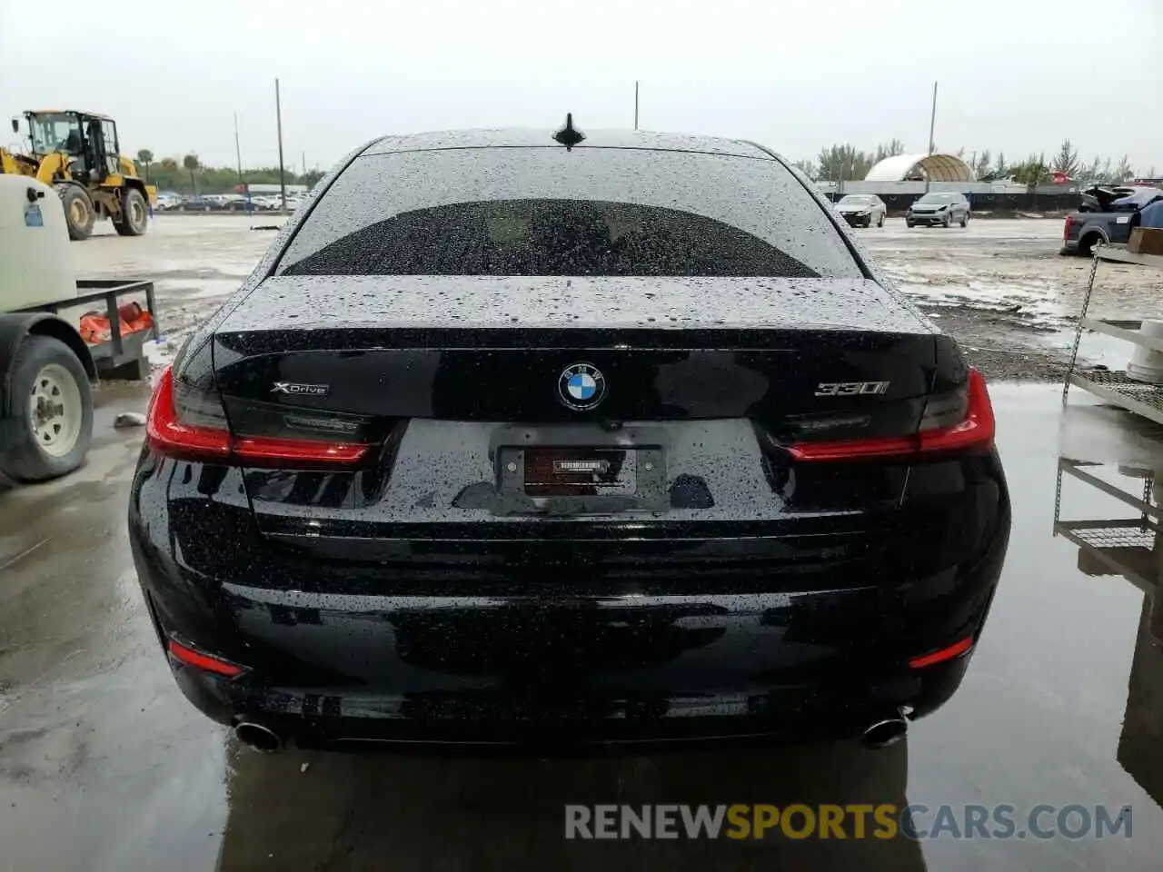 6 Photograph of a damaged car 3MW5R7J00M8B90295 BMW 3 SERIES 2021