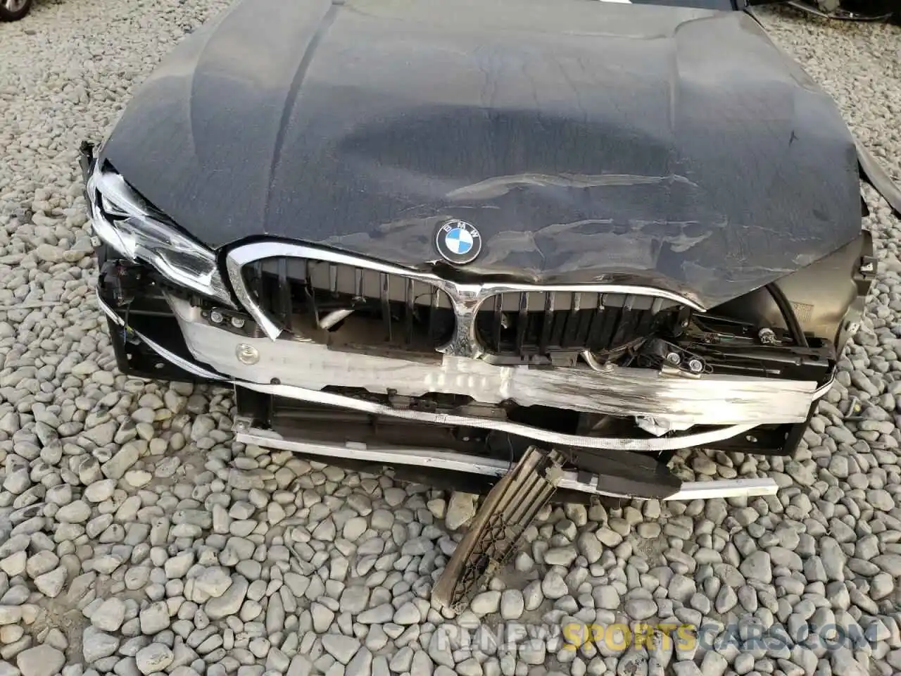 7 Photograph of a damaged car 3MW5R7J00M8B95688 BMW 3 SERIES 2021