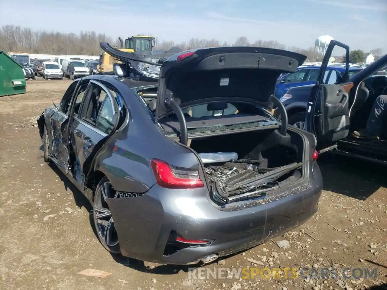 3 Photograph of a damaged car 3MW5R7J00M8C04213 BMW 3 SERIES 2021