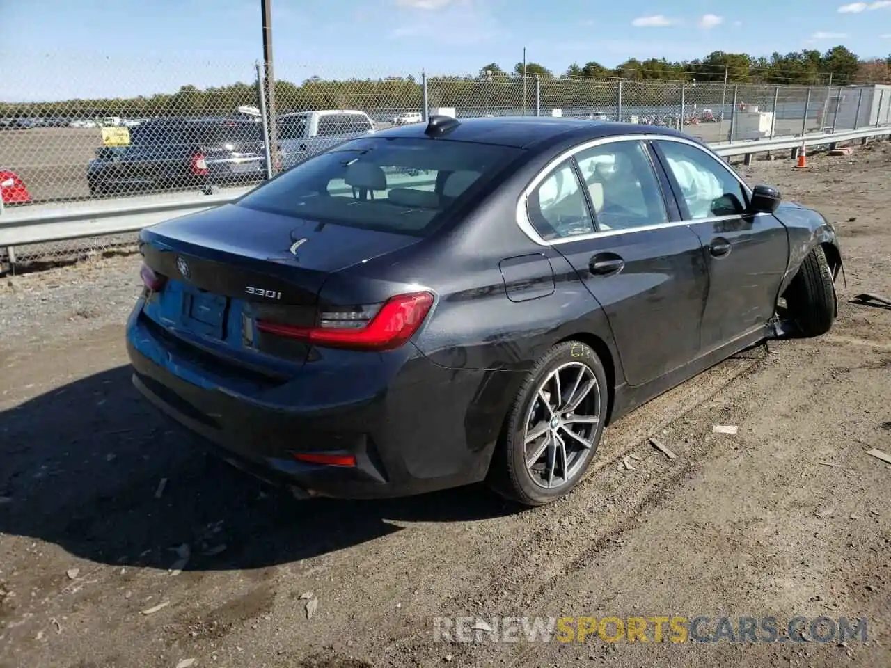 4 Photograph of a damaged car 3MW5R7J00M8C07287 BMW 3 SERIES 2021