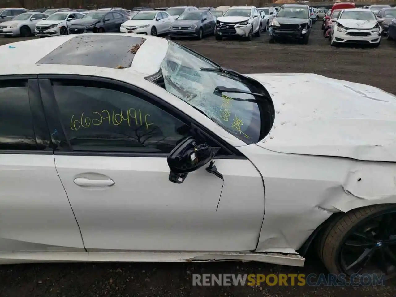 9 Photograph of a damaged car 3MW5R7J01M8B56138 BMW 3 SERIES 2021