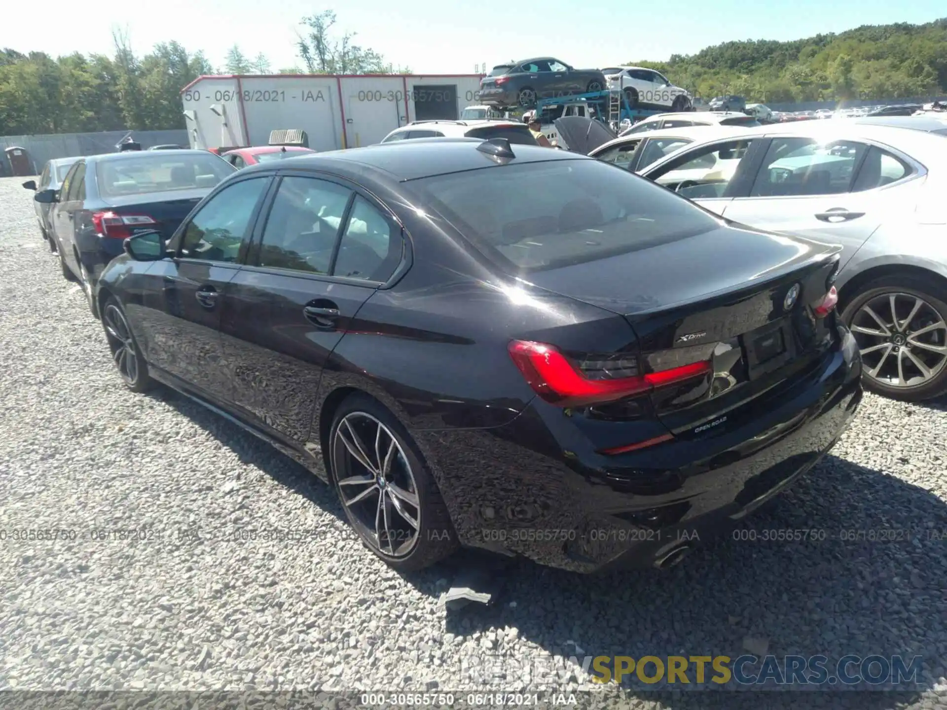 3 Photograph of a damaged car 3MW5R7J01M8B57483 BMW 3 SERIES 2021