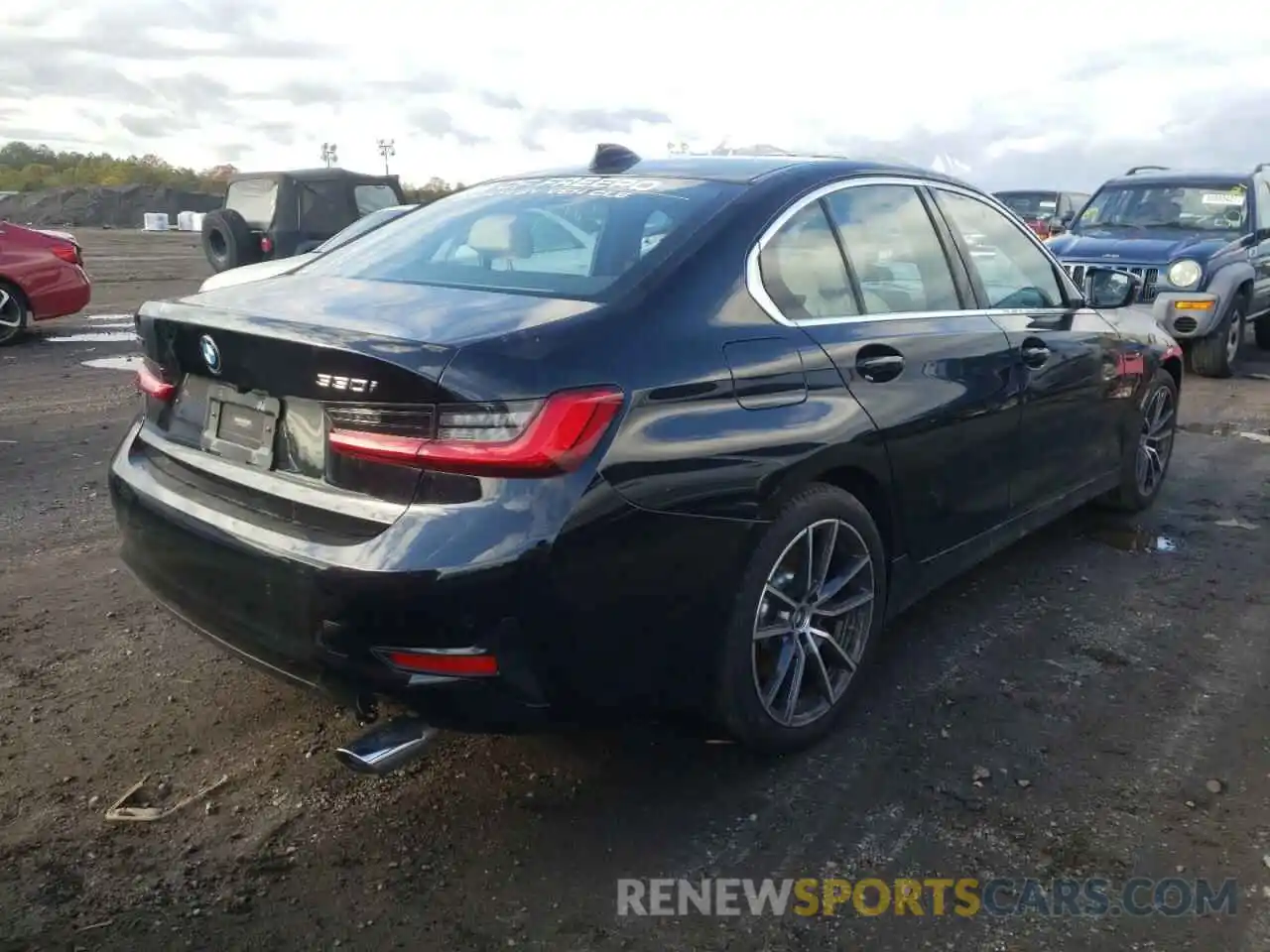 4 Photograph of a damaged car 3MW5R7J01M8B59363 BMW 3 SERIES 2021