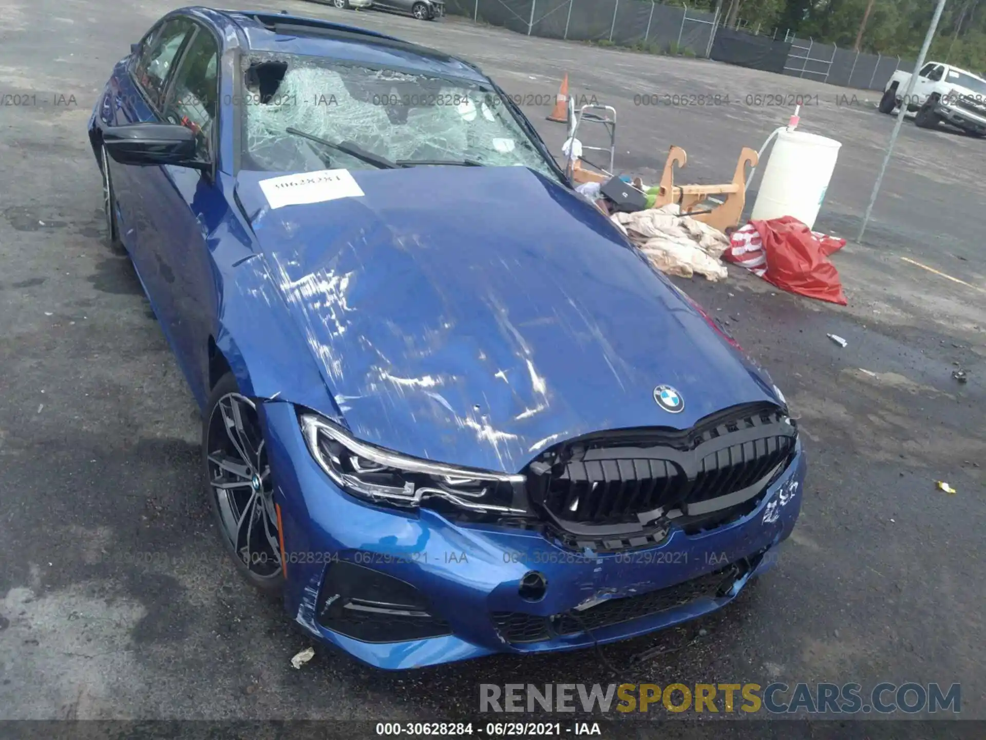 10 Photograph of a damaged car 3MW5R7J01M8B69181 BMW 3 SERIES 2021