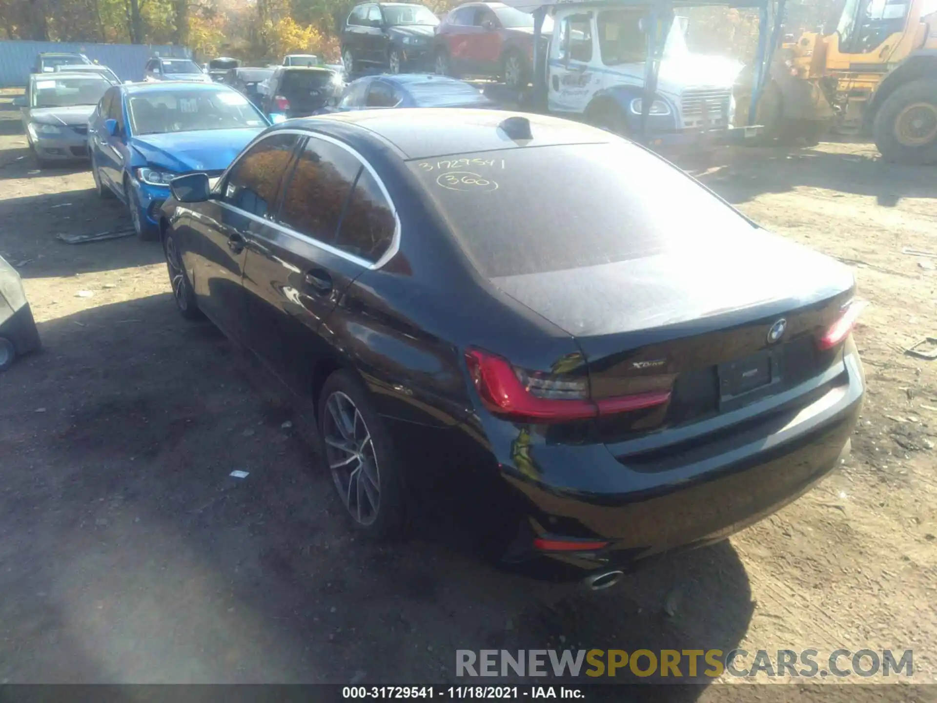 3 Photograph of a damaged car 3MW5R7J01M8C02907 BMW 3 SERIES 2021