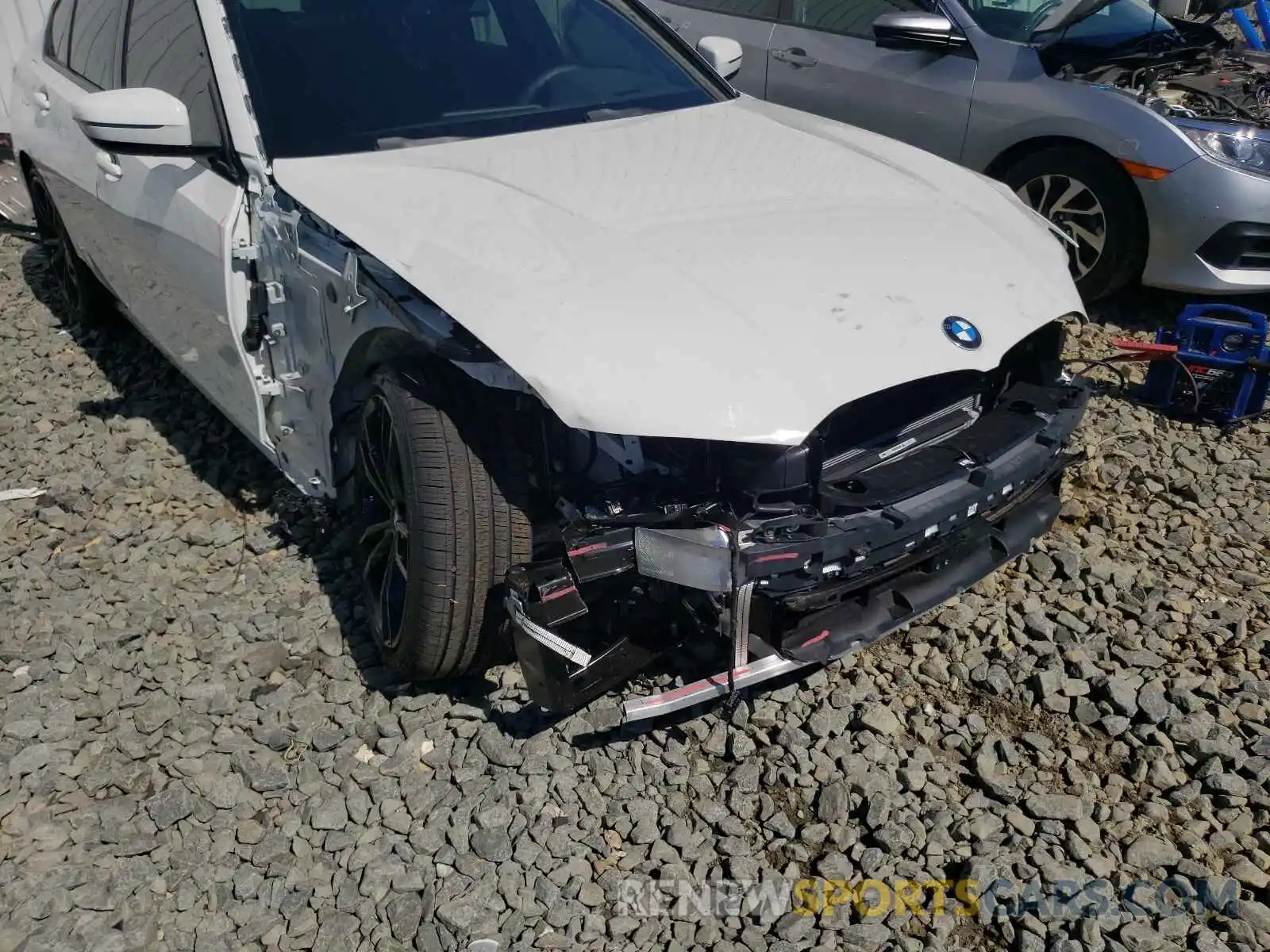 9 Photograph of a damaged car 3MW5R7J01M8C11414 BMW 3 SERIES 2021