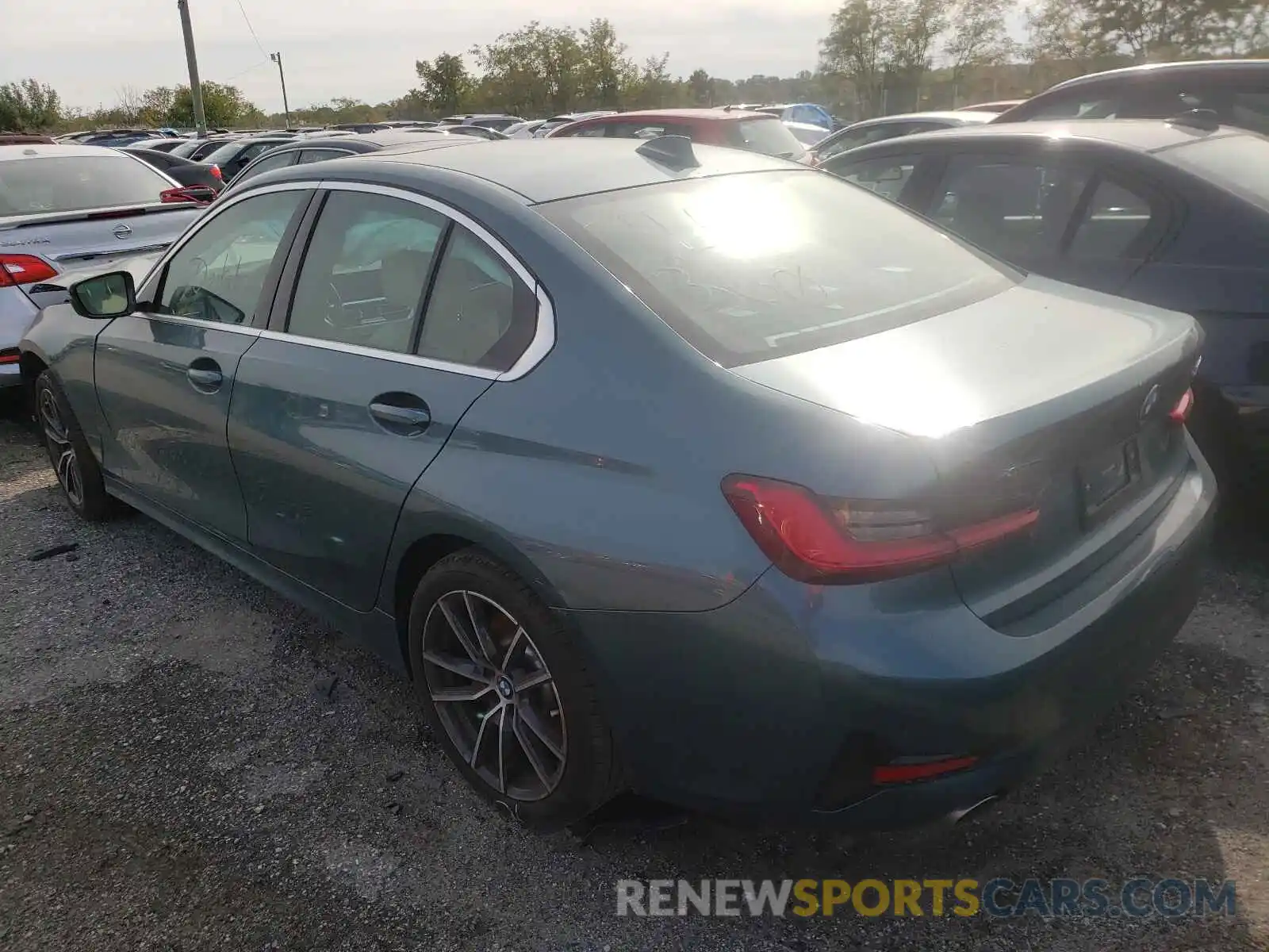 3 Photograph of a damaged car 3MW5R7J02M8B47433 BMW 3 SERIES 2021