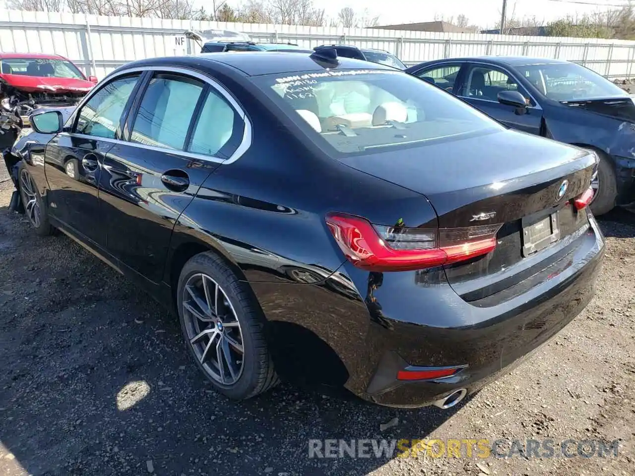 3 Photograph of a damaged car 3MW5R7J02M8B83722 BMW 3 SERIES 2021