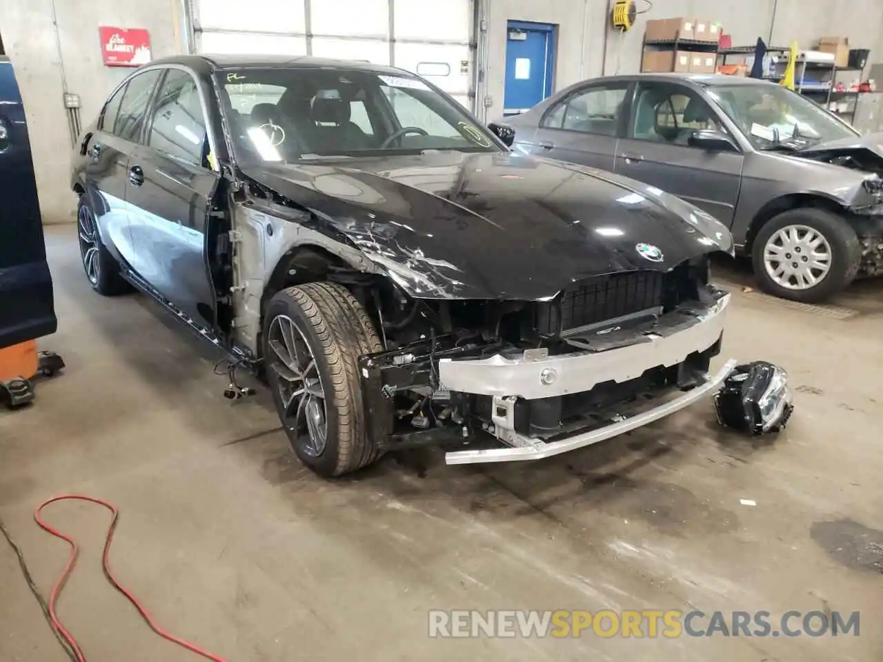 1 Photograph of a damaged car 3MW5R7J02M8B87964 BMW 3 SERIES 2021