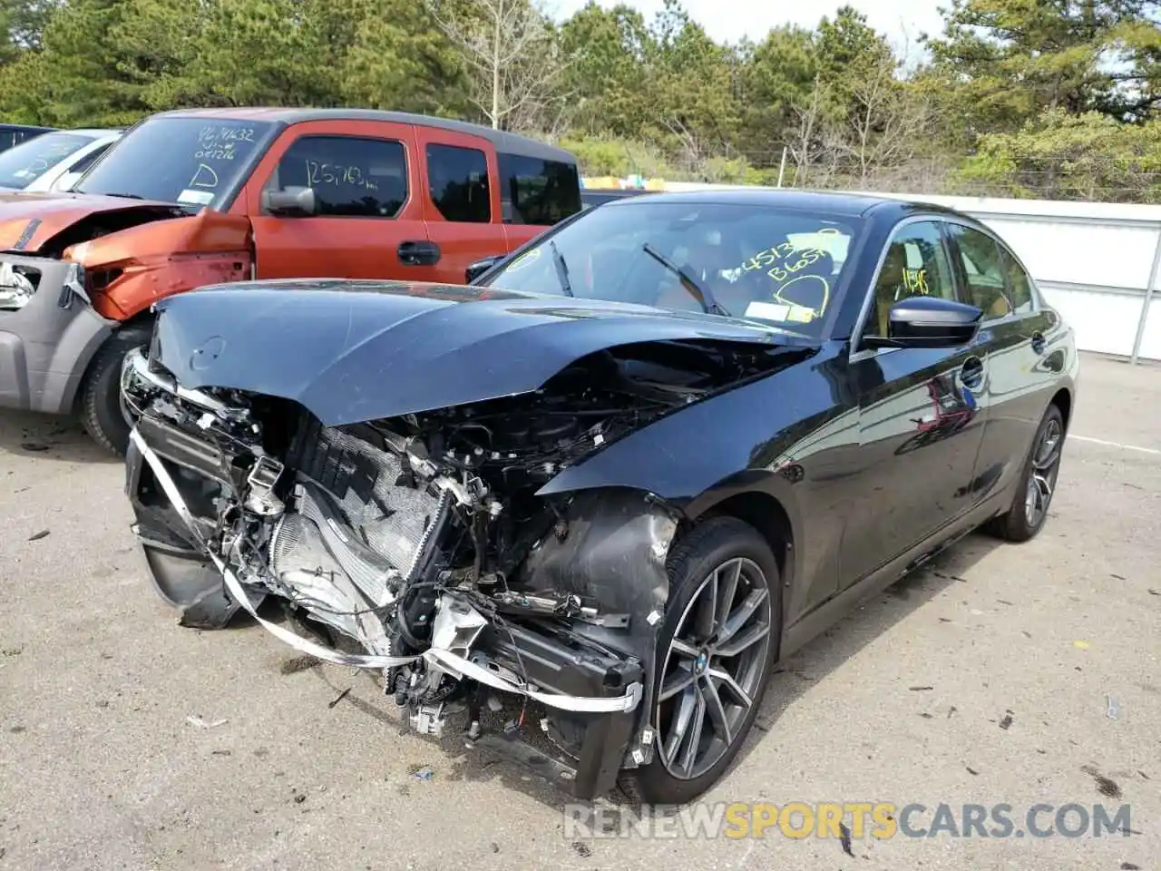 2 Photograph of a damaged car 3MW5R7J03M8B60577 BMW 3 SERIES 2021