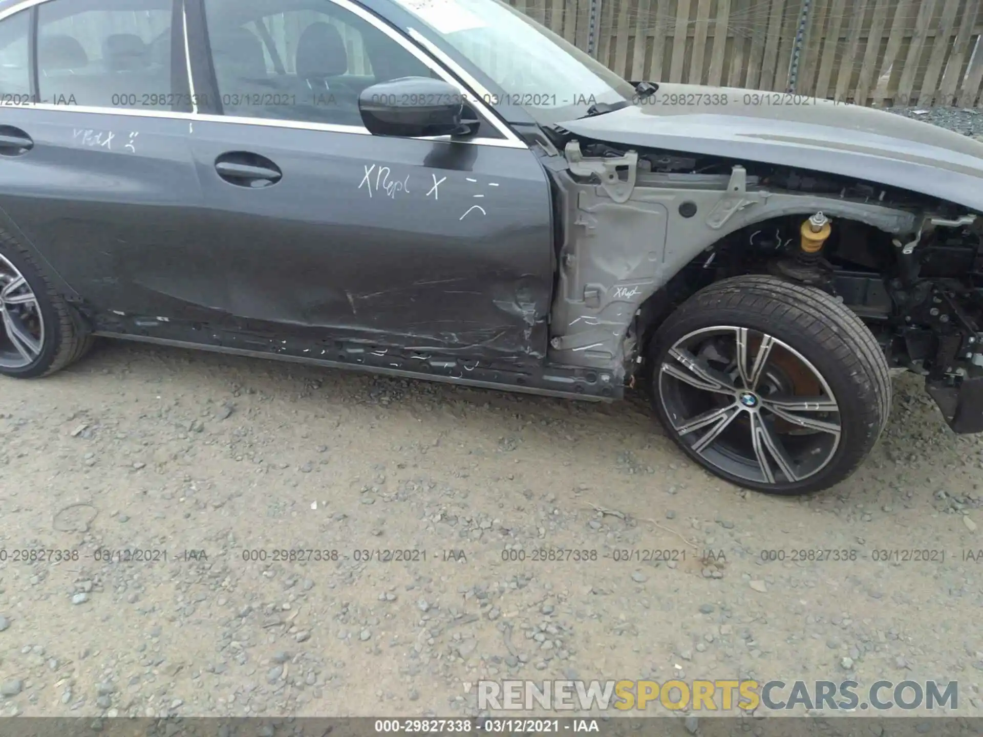 6 Photograph of a damaged car 3MW5R7J03M8B63687 BMW 3 SERIES 2021
