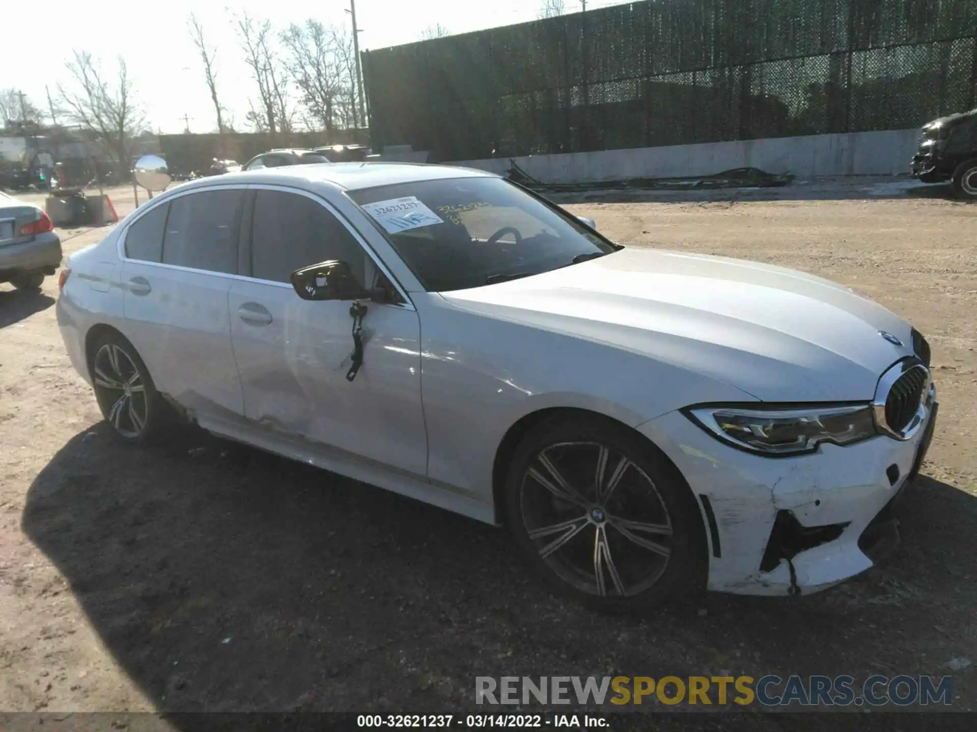 1 Фотография поврежденного автомобиля 3MW5R7J03M8B93188 BMW 3 SERIES 2021