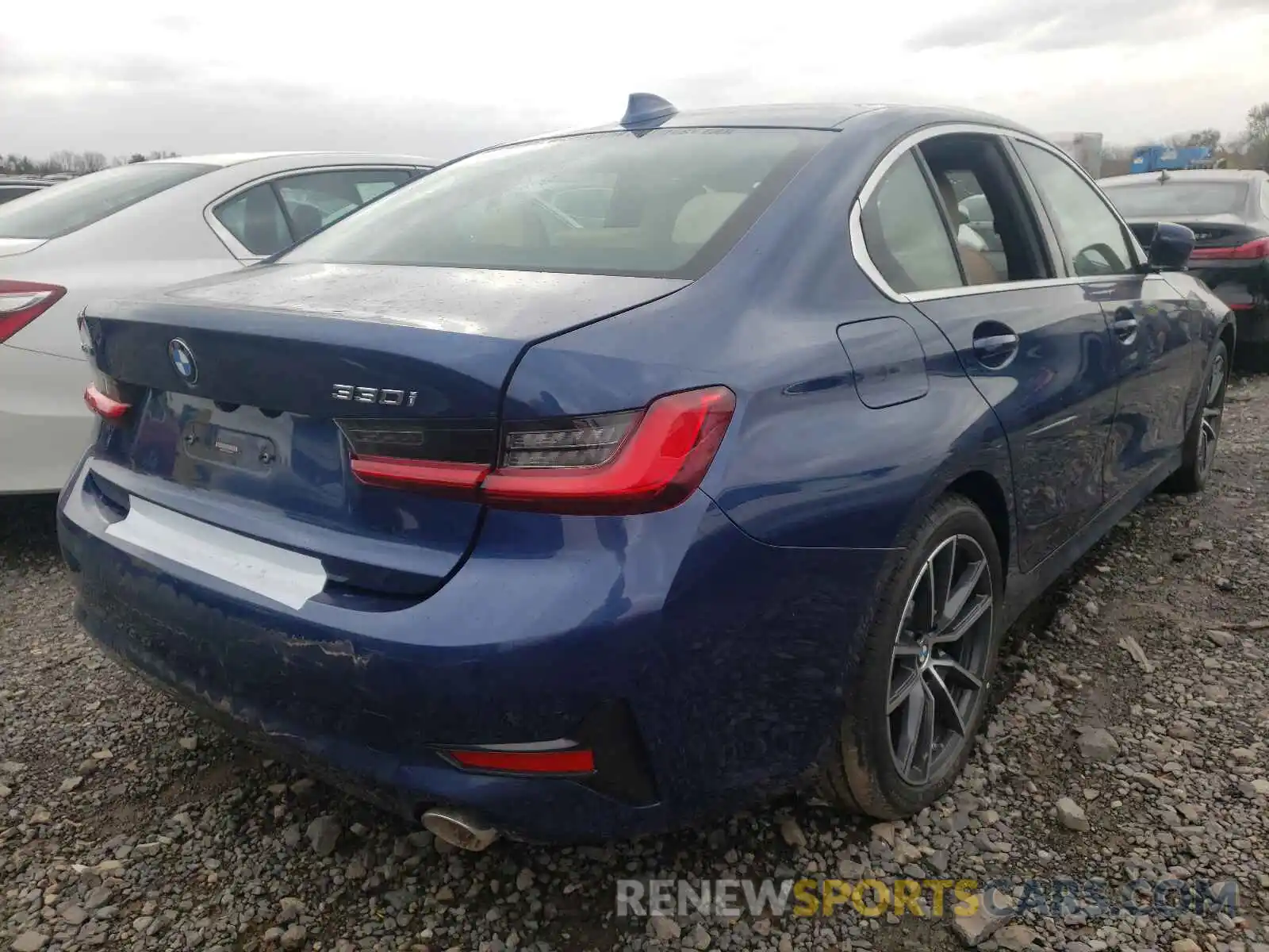 4 Photograph of a damaged car 3MW5R7J03M8C10443 BMW 3 SERIES 2021