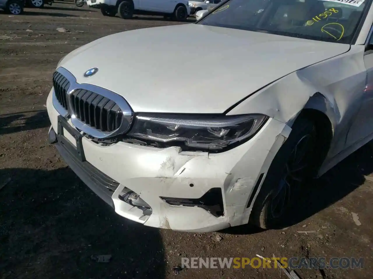 9 Photograph of a damaged car 3MW5R7J03M8C11558 BMW 3 SERIES 2021