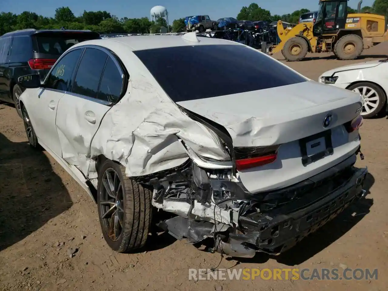 3 Photograph of a damaged car 3MW5R7J04M8B61172 BMW 3 SERIES 2021