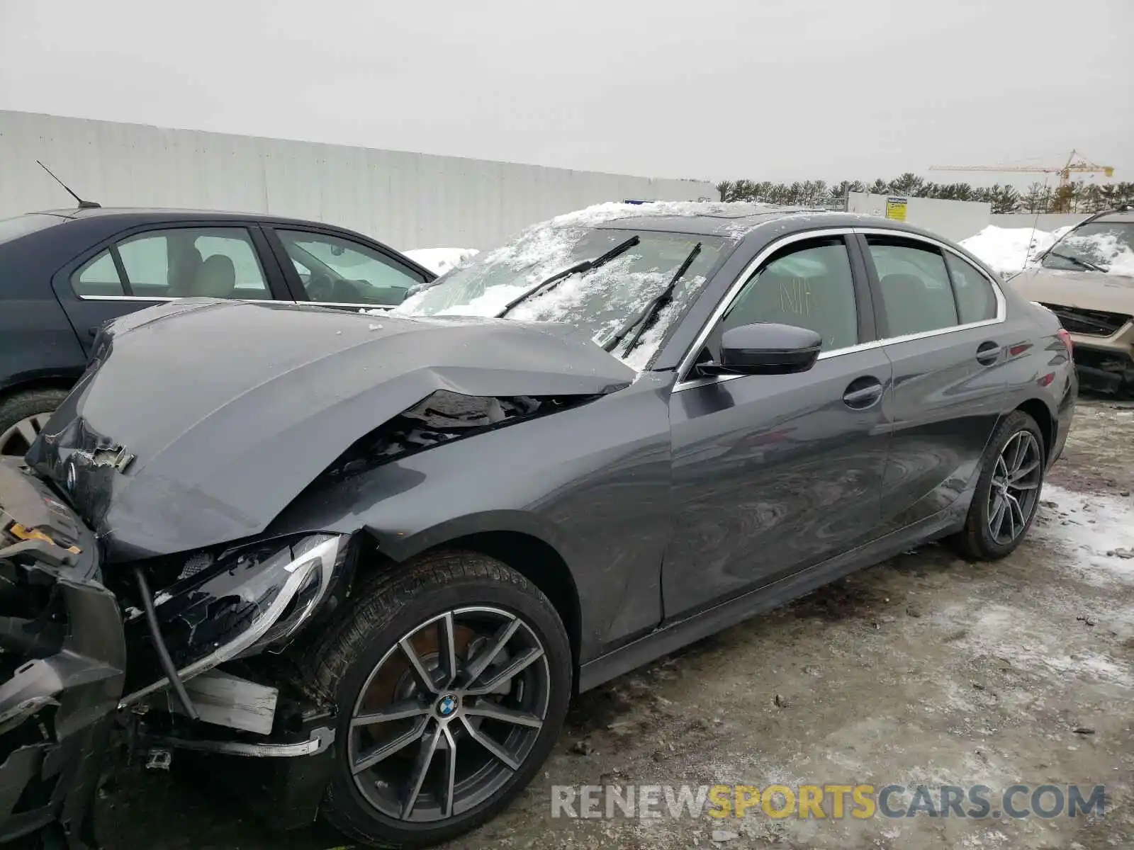 2 Photograph of a damaged car 3MW5R7J04M8B61298 BMW 3 SERIES 2021