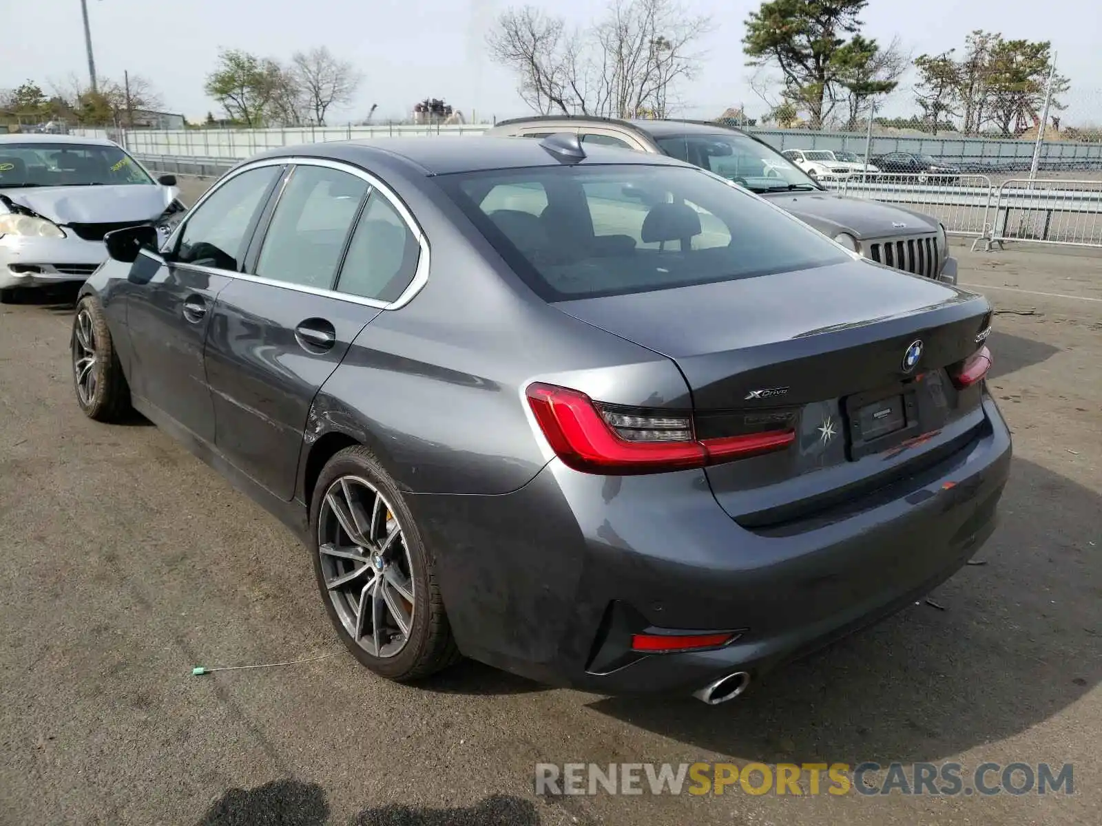 3 Photograph of a damaged car 3MW5R7J04M8B66825 BMW 3 SERIES 2021