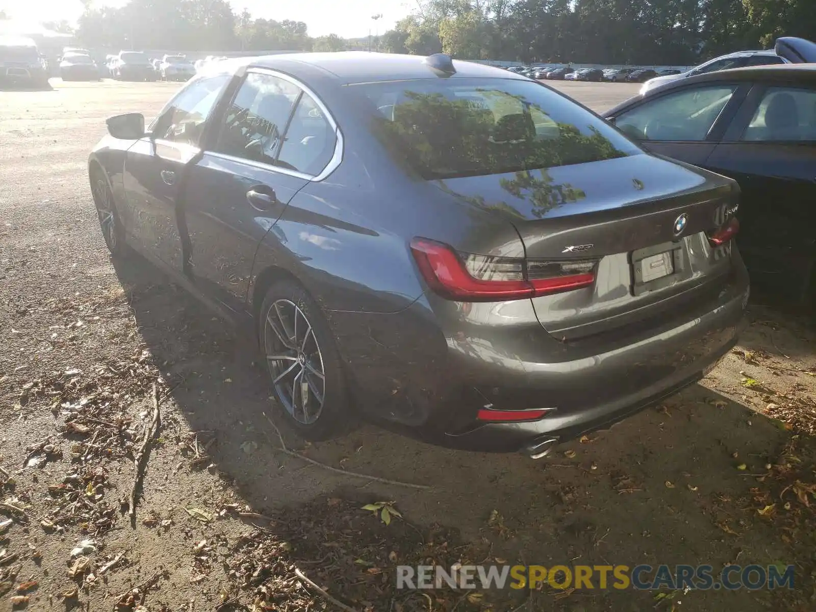 3 Photograph of a damaged car 3MW5R7J04M8B70955 BMW 3 SERIES 2021