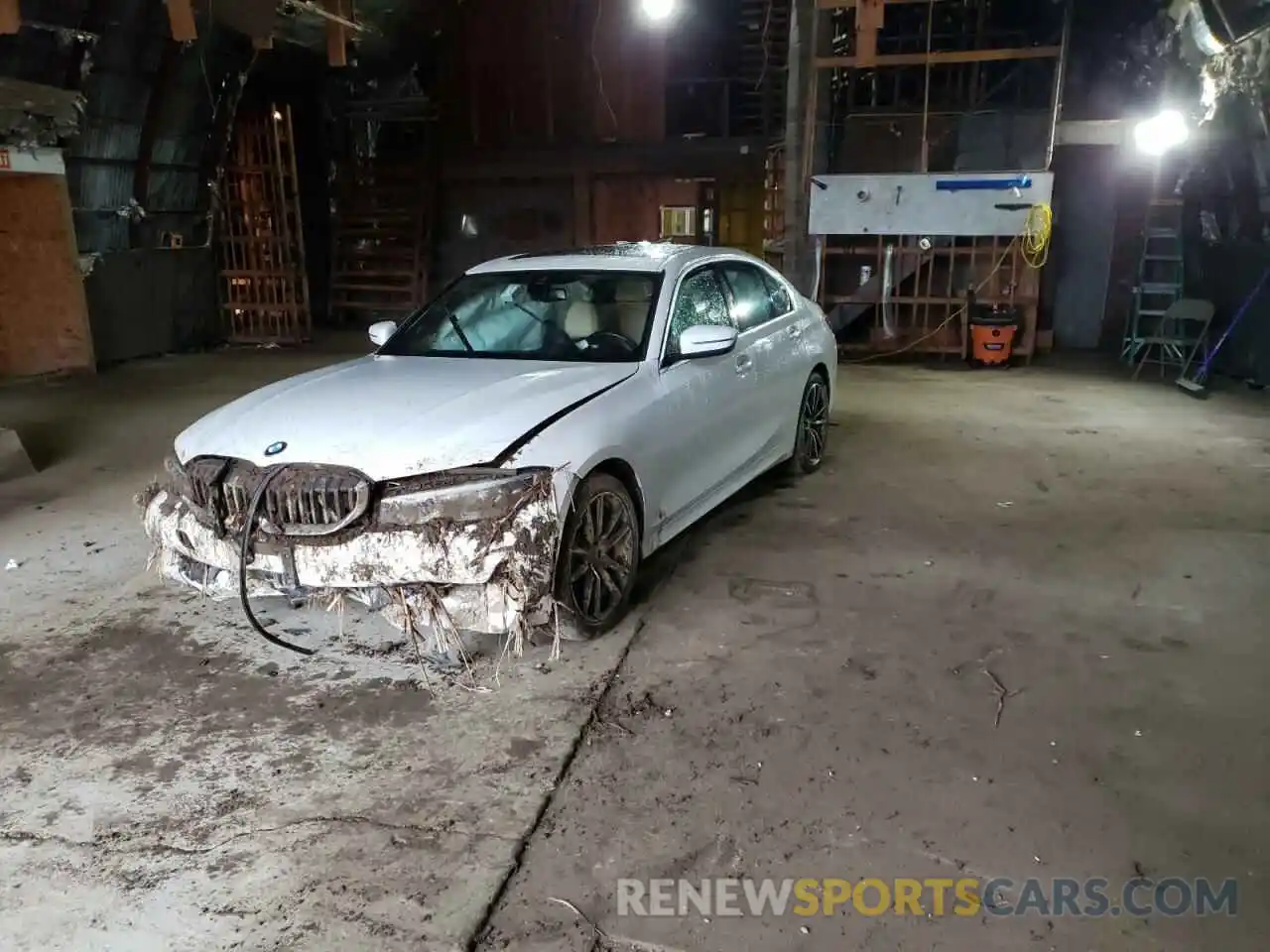 2 Photograph of a damaged car 3MW5R7J04M8B81583 BMW 3 SERIES 2021