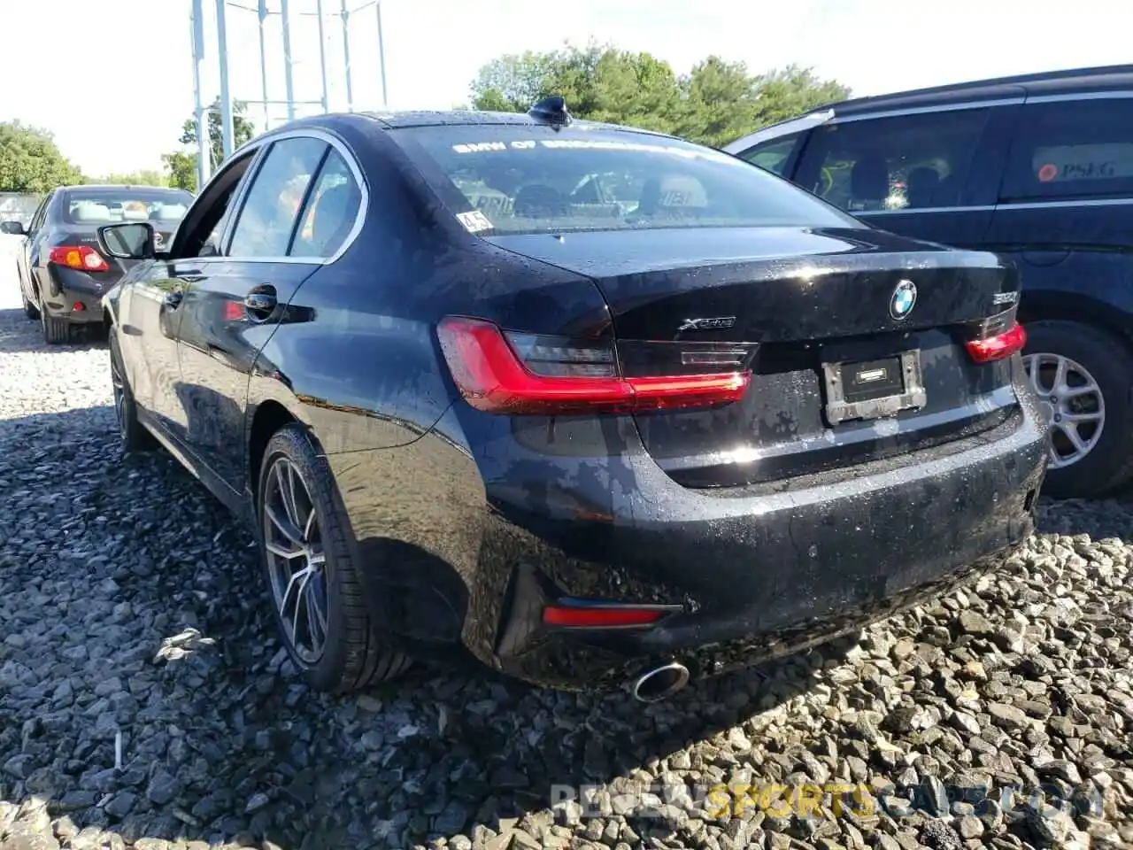 3 Photograph of a damaged car 3MW5R7J04M8B87139 BMW 3 SERIES 2021