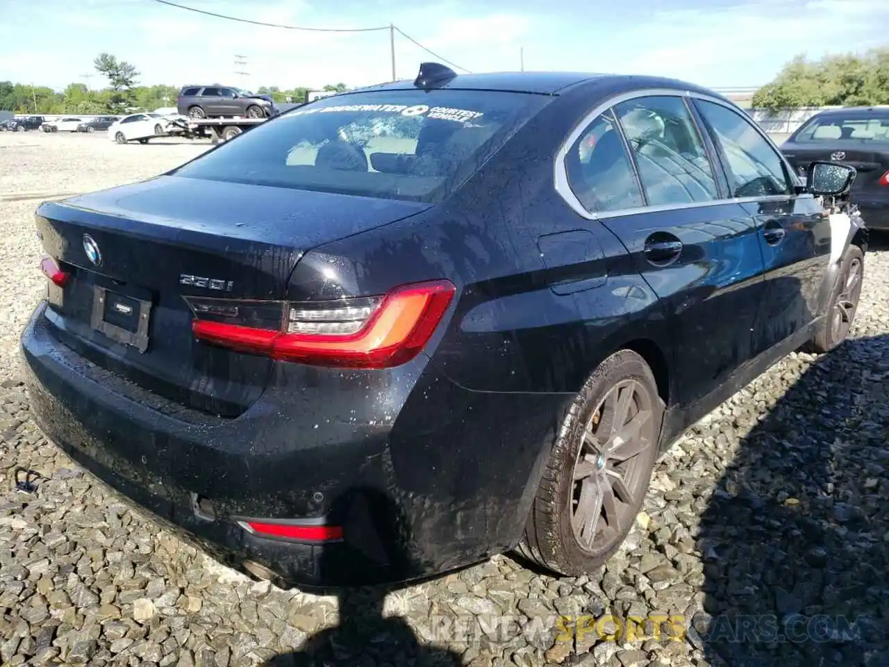 4 Photograph of a damaged car 3MW5R7J04M8B87139 BMW 3 SERIES 2021