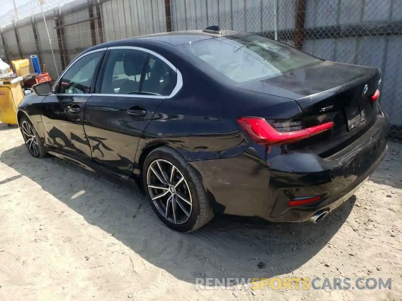 3 Photograph of a damaged car 3MW5R7J04M8C12265 BMW 3 SERIES 2021