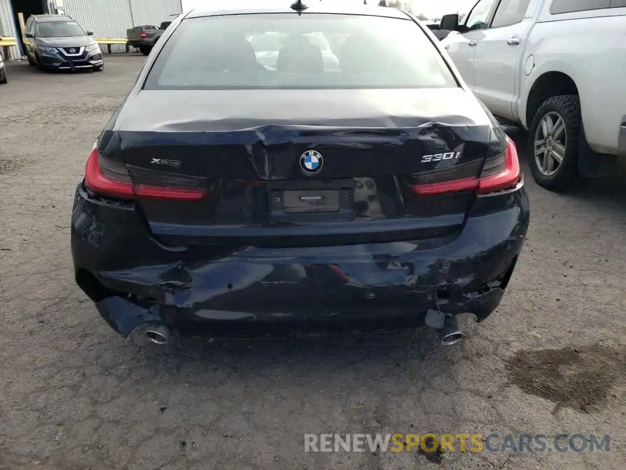 9 Photograph of a damaged car 3MW5R7J05M8C08029 BMW 3 SERIES 2021