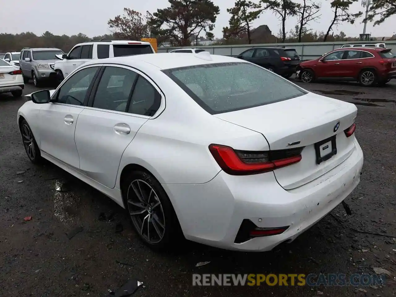 3 Photograph of a damaged car 3MW5R7J05M8C11755 BMW 3 SERIES 2021