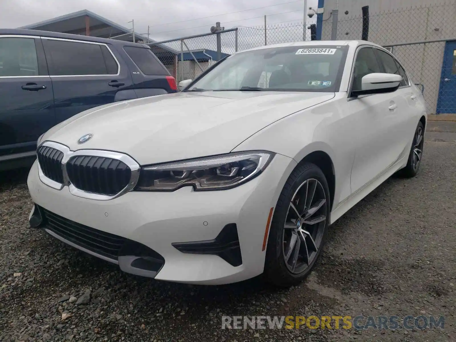 2 Photograph of a damaged car 3MW5R7J06M8C12414 BMW 3 SERIES 2021