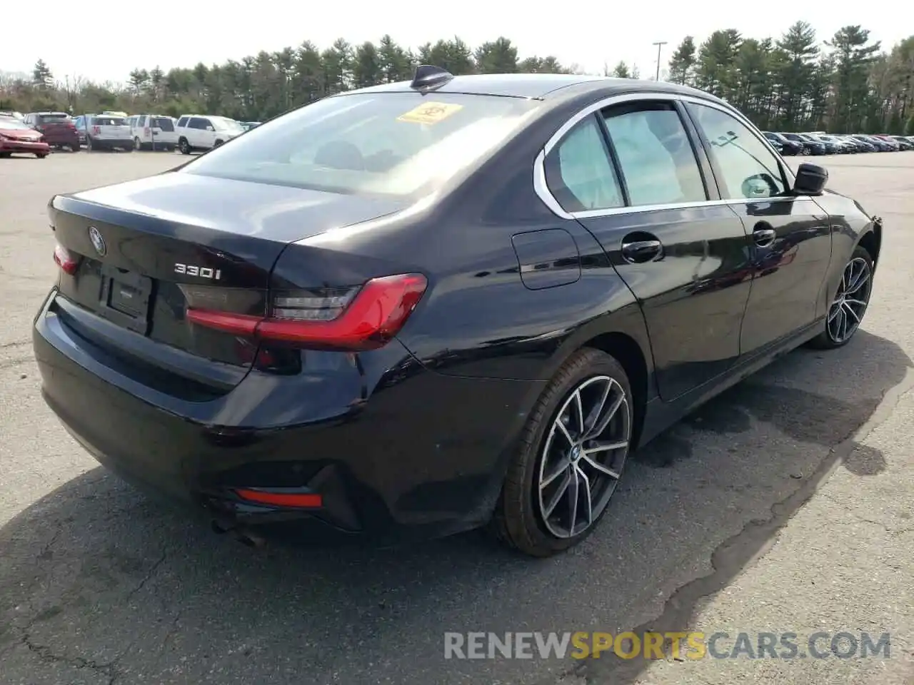 4 Photograph of a damaged car 3MW5R7J07M8B48111 BMW 3 SERIES 2021