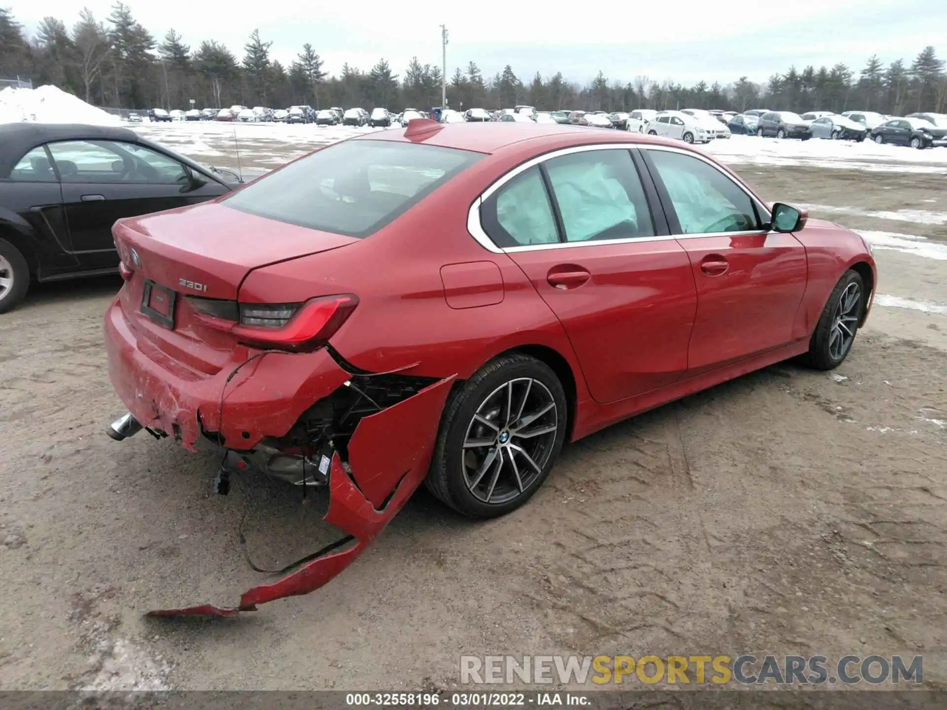 4 Photograph of a damaged car 3MW5R7J08M8B50627 BMW 3 SERIES 2021