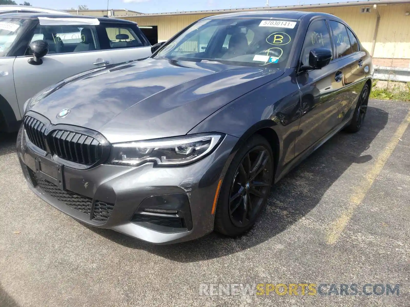 2 Photograph of a damaged car 3MW5R7J08M8B62440 BMW 3 SERIES 2021