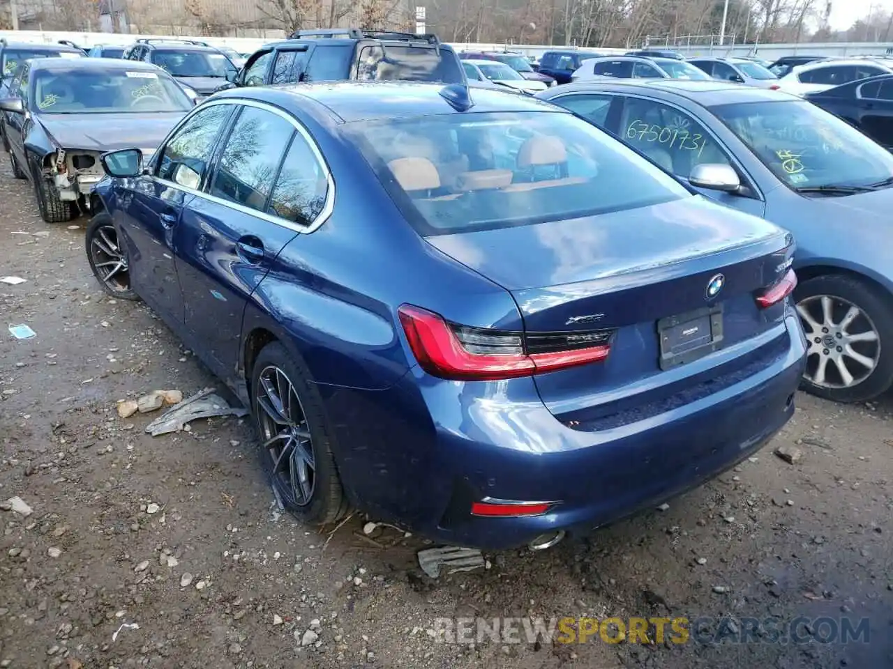 3 Photograph of a damaged car 3MW5R7J08M8B71123 BMW 3 SERIES 2021